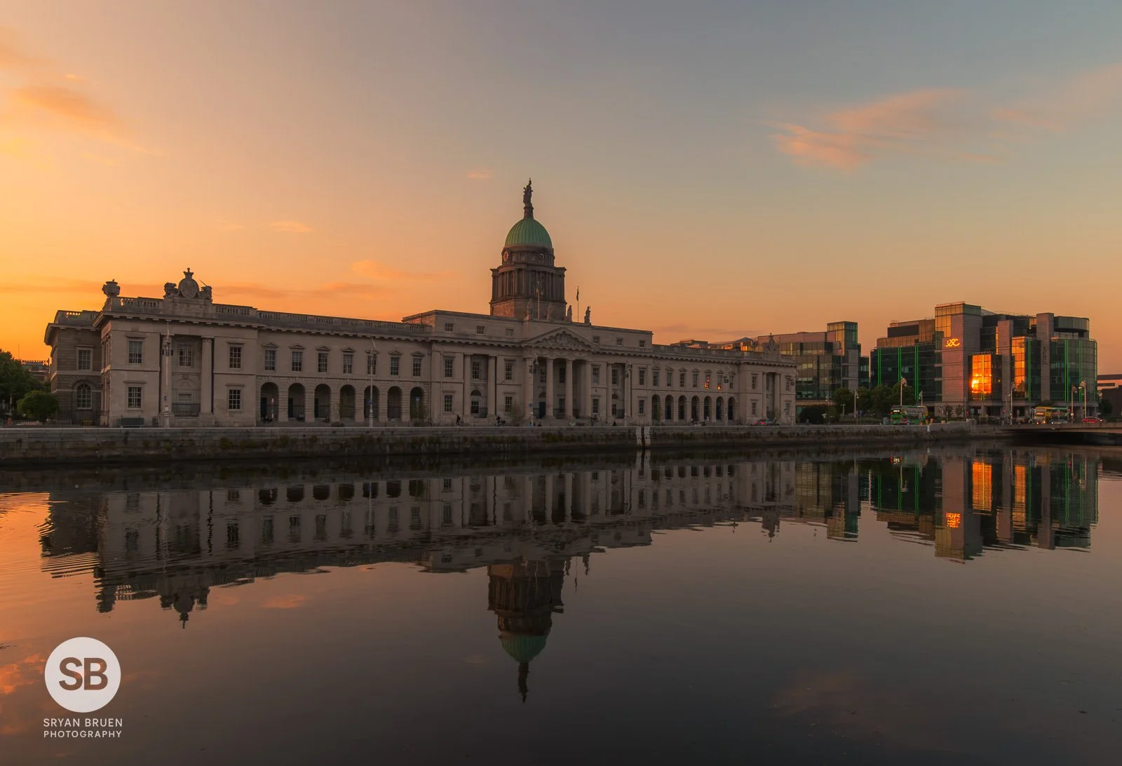 2023-06-13 Custom House evening reflection 13 June 2023.jpg