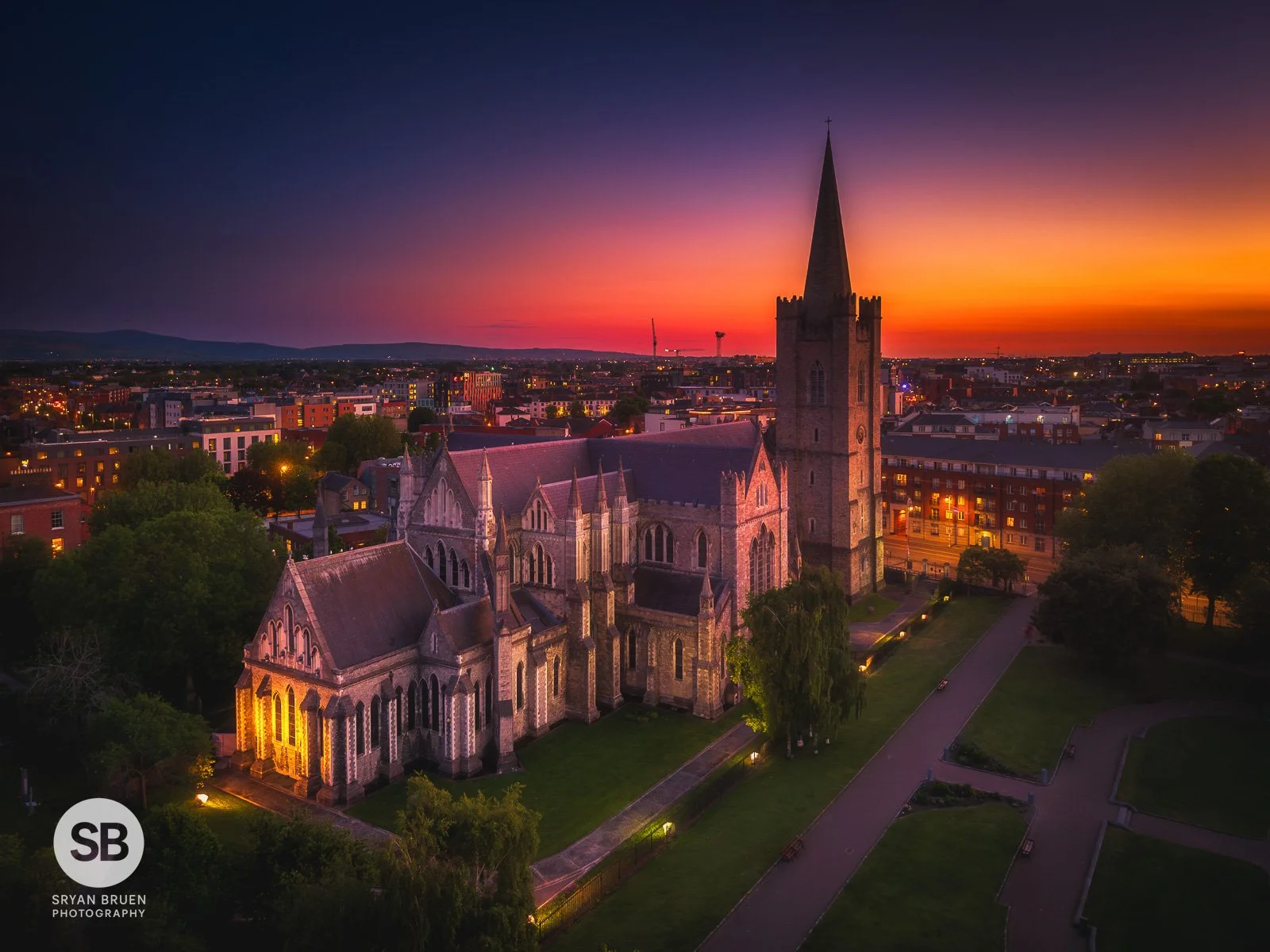 2025-05-13 St. Patrick's Cathedral sunset afterglow 13 May 2025.jpg