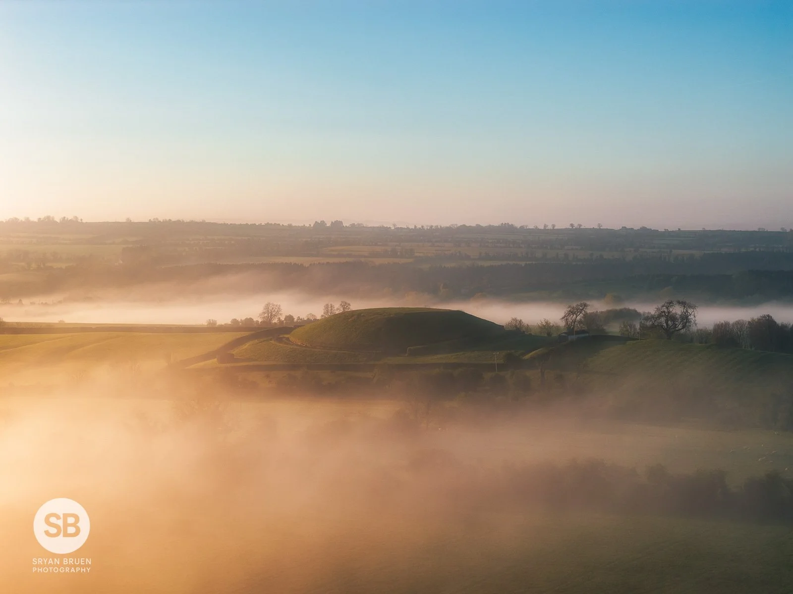 2026-04-24 Newgrange misty morning 2.jpg