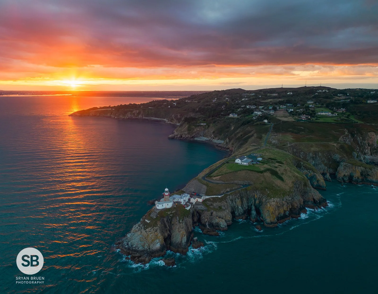 2022-09-24 Howth Summit sunset red sky 24 September 2022.jpg