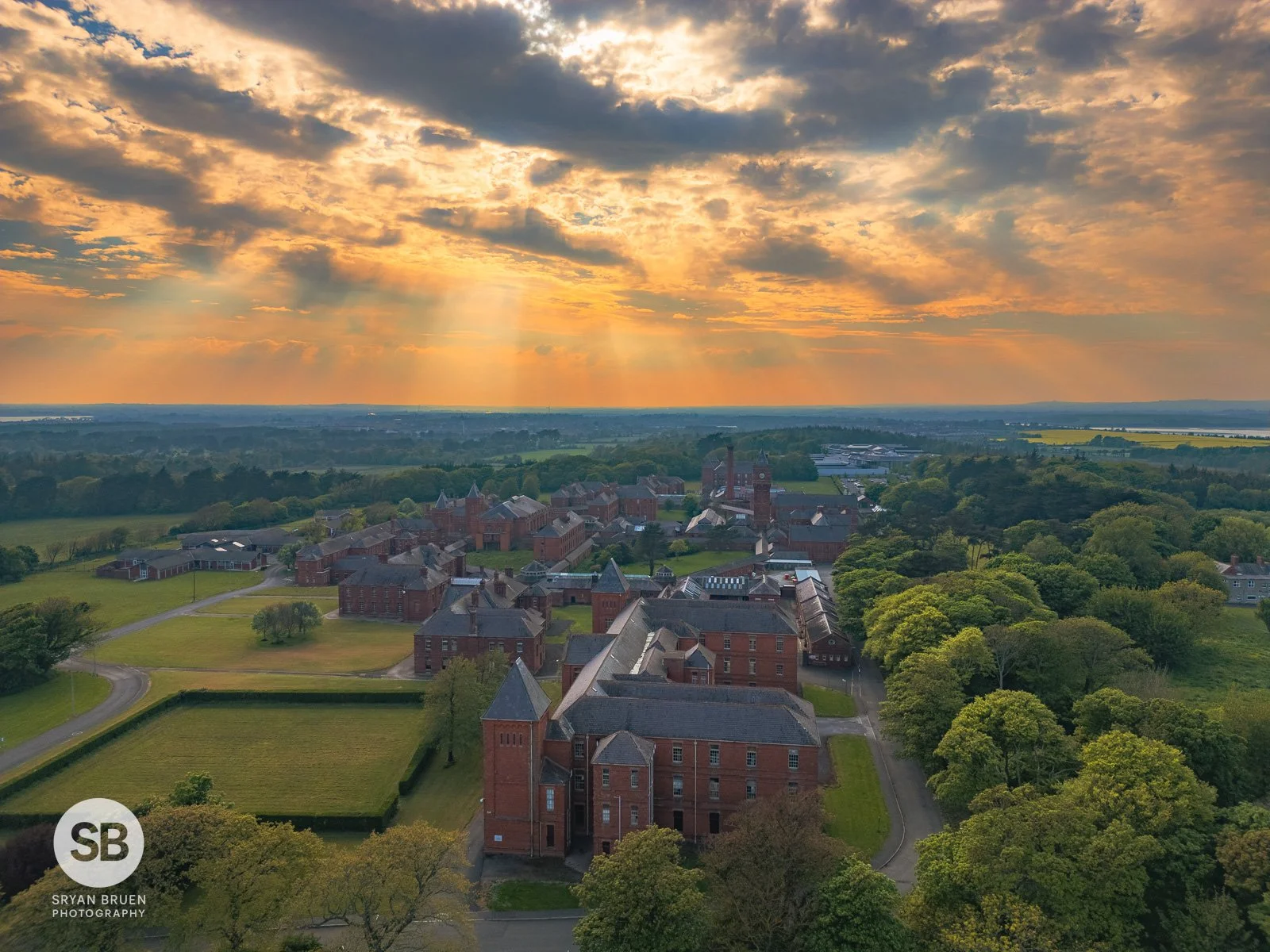 2024-05-11 St. Ita's Portrane sunbeams 11 May 2024.jpg