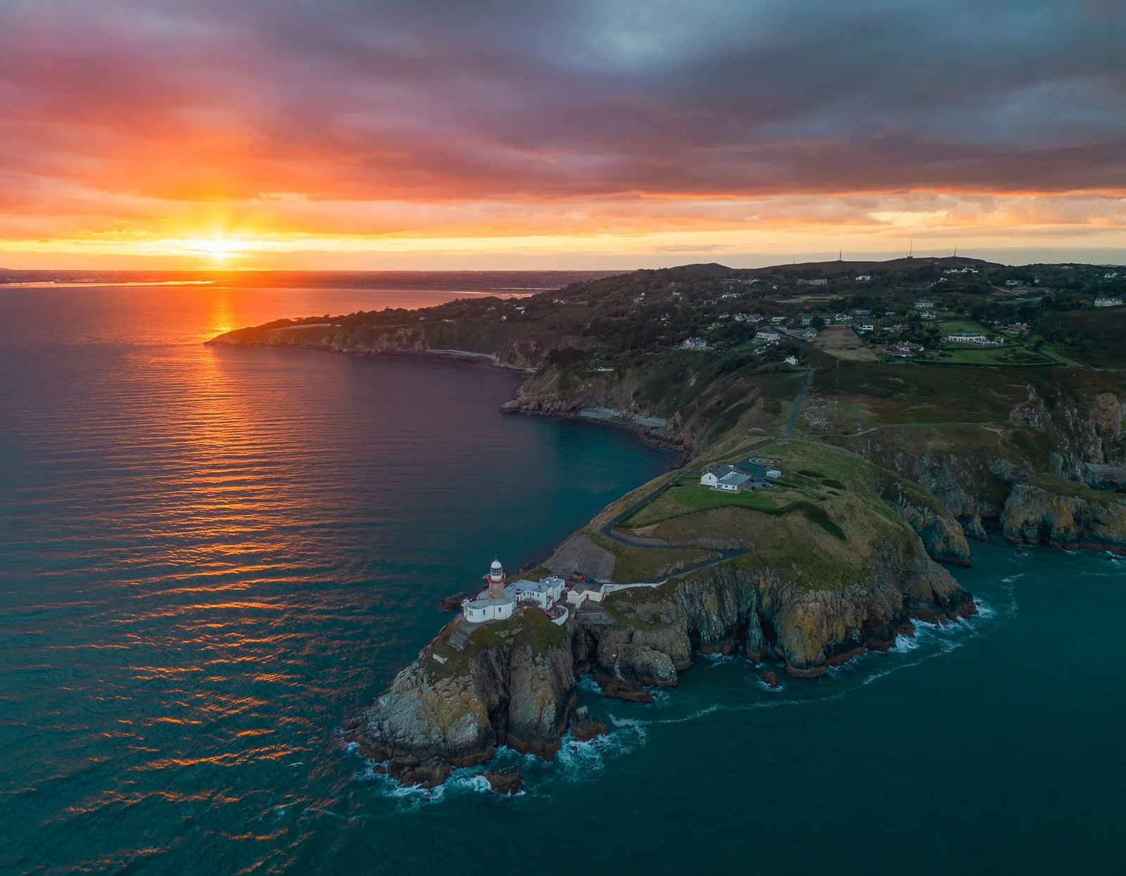 2022-09-24 Howth Summit sunset red sky 24 September 2022.jpg