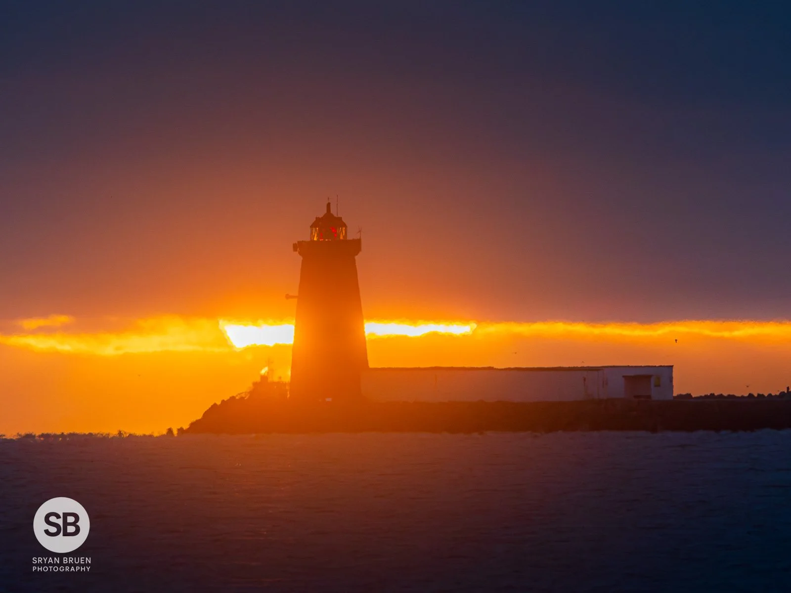 2025-11-17 Poolbeg Lighthouse cloudy sunrise.jpg