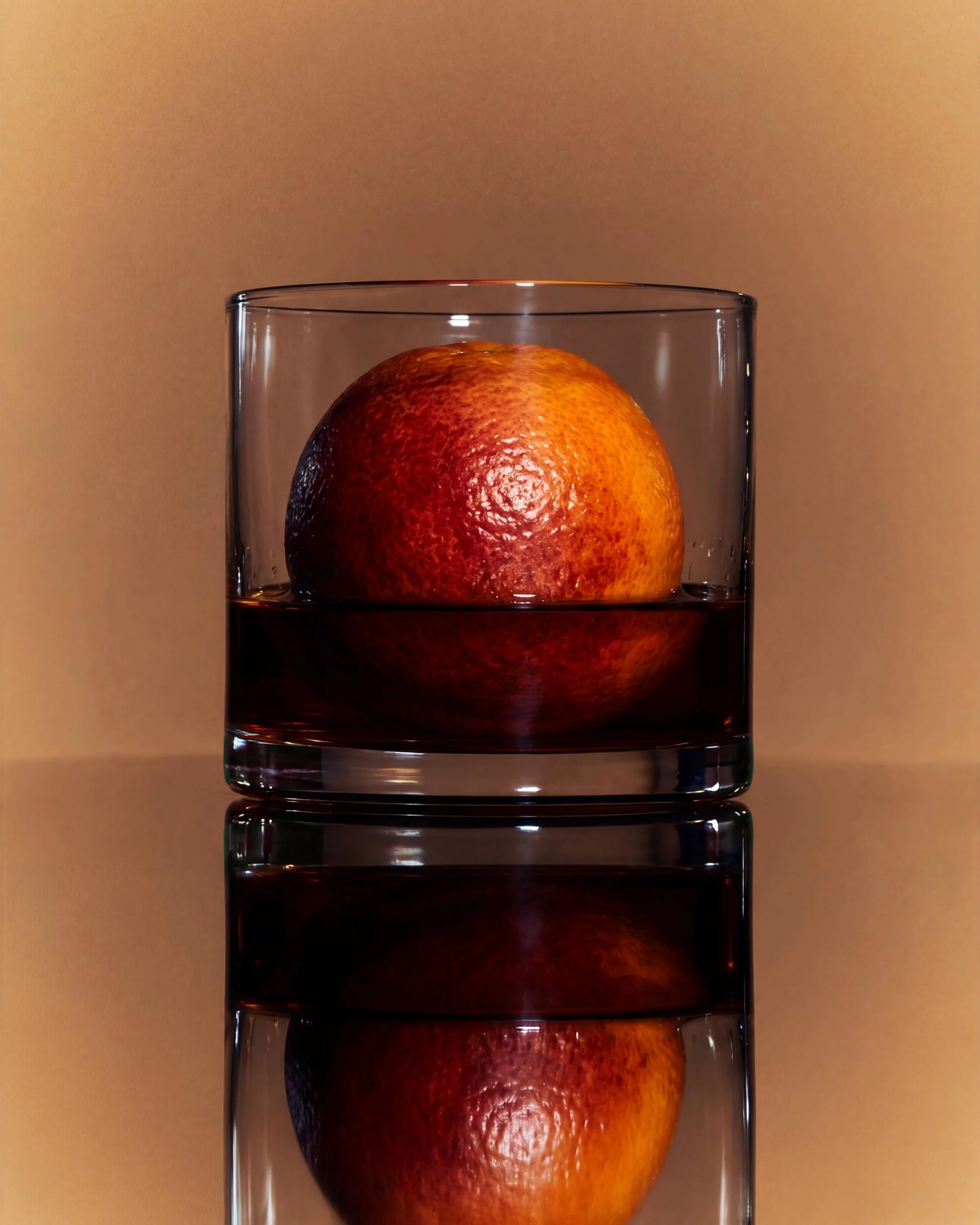 La maison fran&ccedil;aise de p&eacute;tillants sans alcool @drinkdouze pr&eacute;sente sa nouvelle saveur Orange Sanguine &amp; Piment. 

Si Abricot &amp; Zaatar nous emmenait au Liban et Poire &amp; Anis dans le Sud-Est de la France, Orange Sanguin