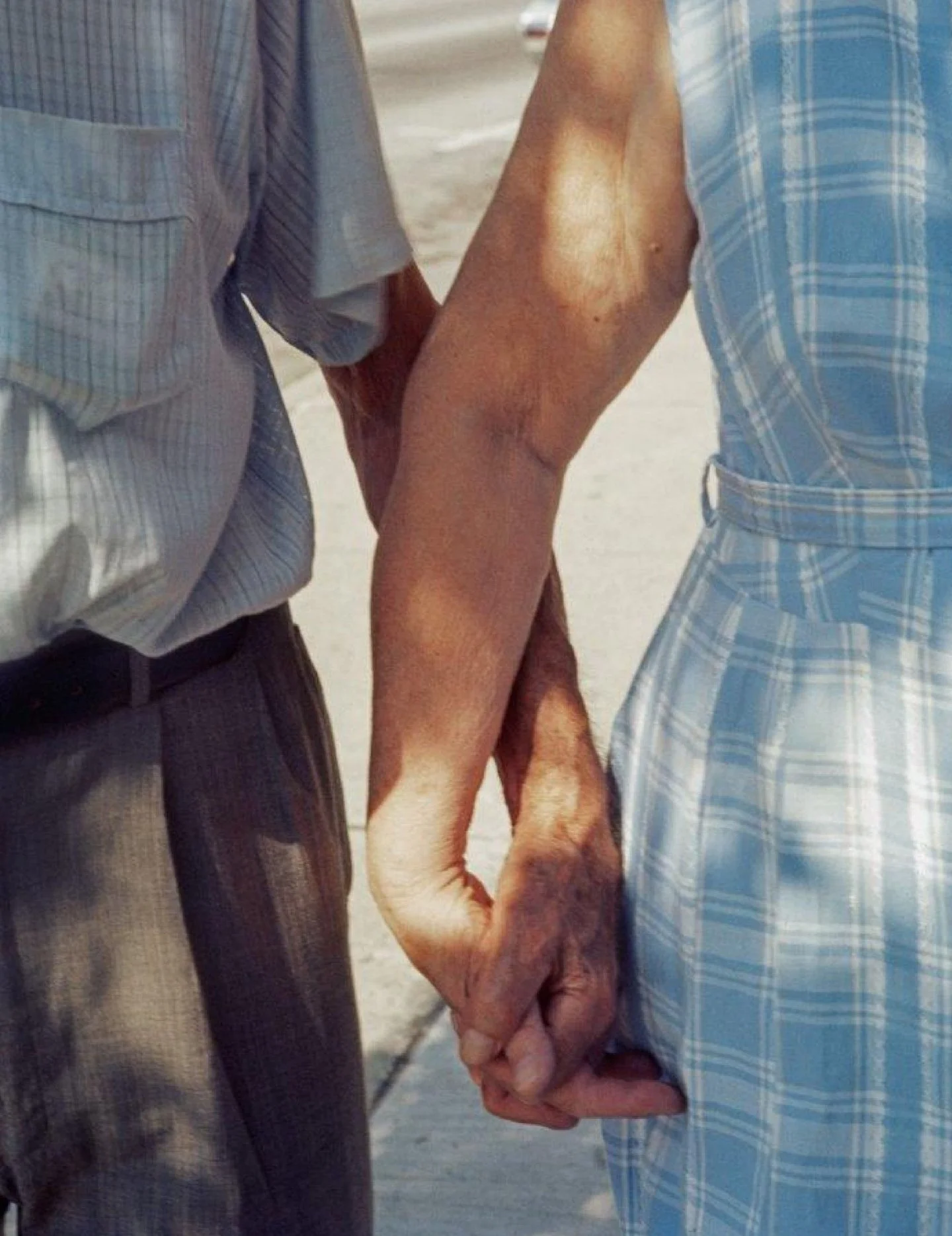FEEL SEEN Space Master Series: Vivian Maier
Chicagoland, 1972 &copy; Estate of Vivian Maier, Courtesy Maloof Collection and Howard Greenberg Gallery, New York

"Maier was an early poet of color photography. You can see in her photographs that sh