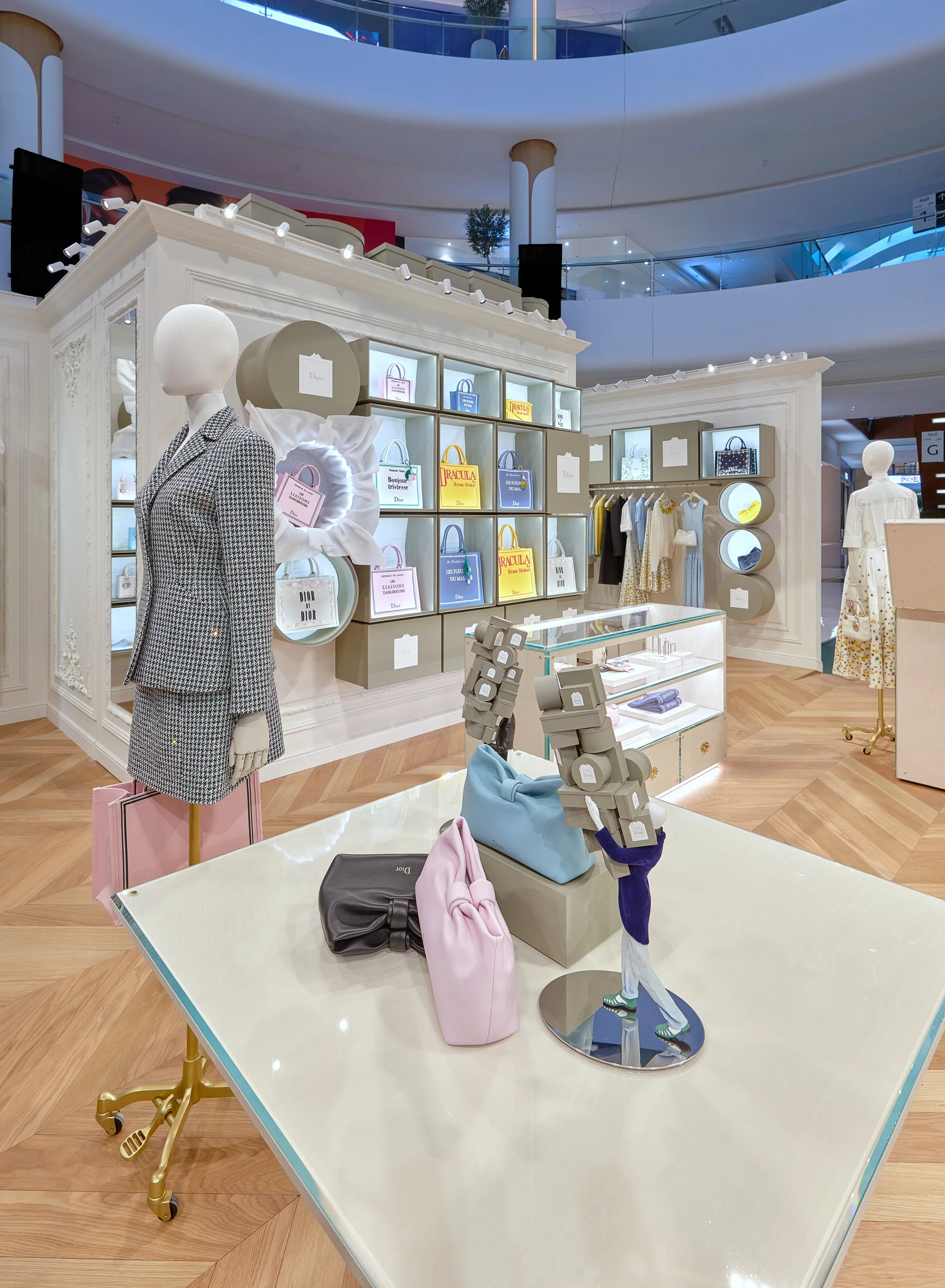 Dior_VM_Dubai Mall_Popup_Amended_January_2026_30.jpg