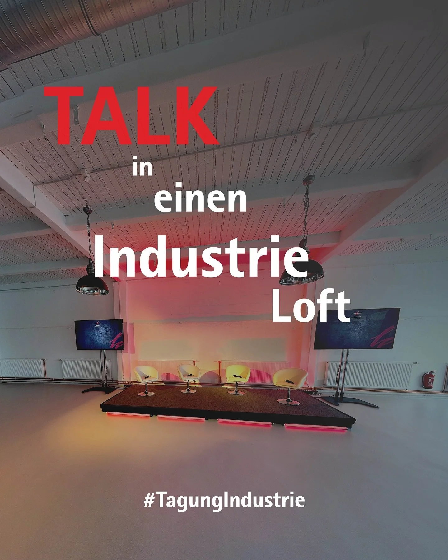 ✨ 𝕀𝕟𝕕𝕦𝕤𝕥𝕣𝕚𝕖-𝕃𝕠𝕗𝕥 𝕋𝕒𝕝𝕜!
 In der einzigartigen Location AW30 am Wasserberg Berlin von Thrun Catering haben wir ein komplettes Talk-Format-Set gestellt &ndash; inklusive 4-Speaker-B&uuml;hne, gekoppelter Videoeinspielung &uuml;ber Scree