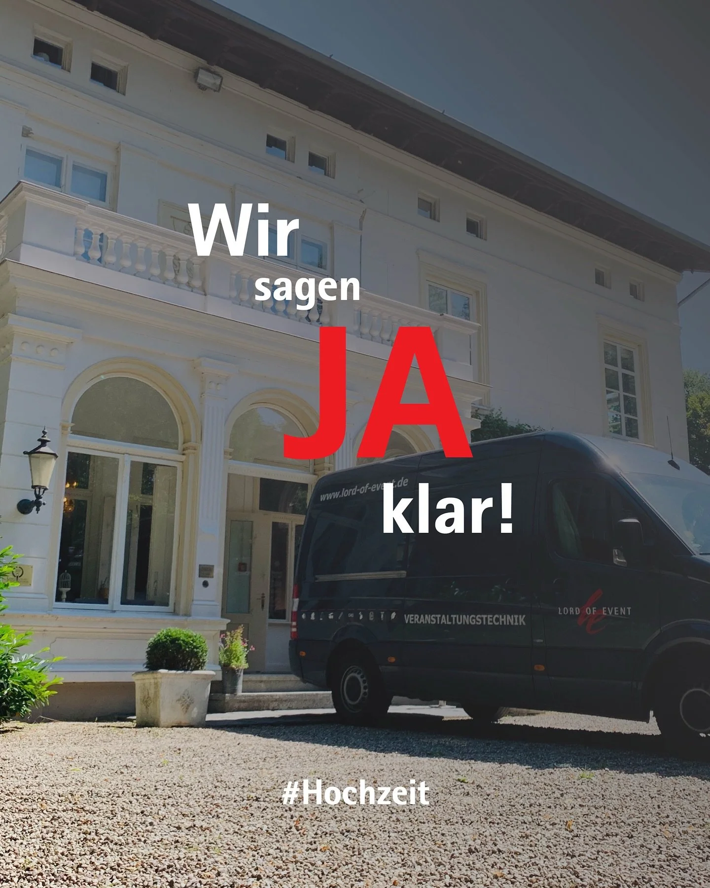 🎉 Wir sagen immer gern JA zu Events! 💍✨
Diesmal durften wir eine aufw&auml;ndige Hochzeit in einem alten Gutshaus vor Hamburg begleiten &ndash; ein Wochenende voller Emotionen, Technik &amp; Atmosph&auml;re! 💡🎶

🌿 Trauung im Garten
🌆 After-Show