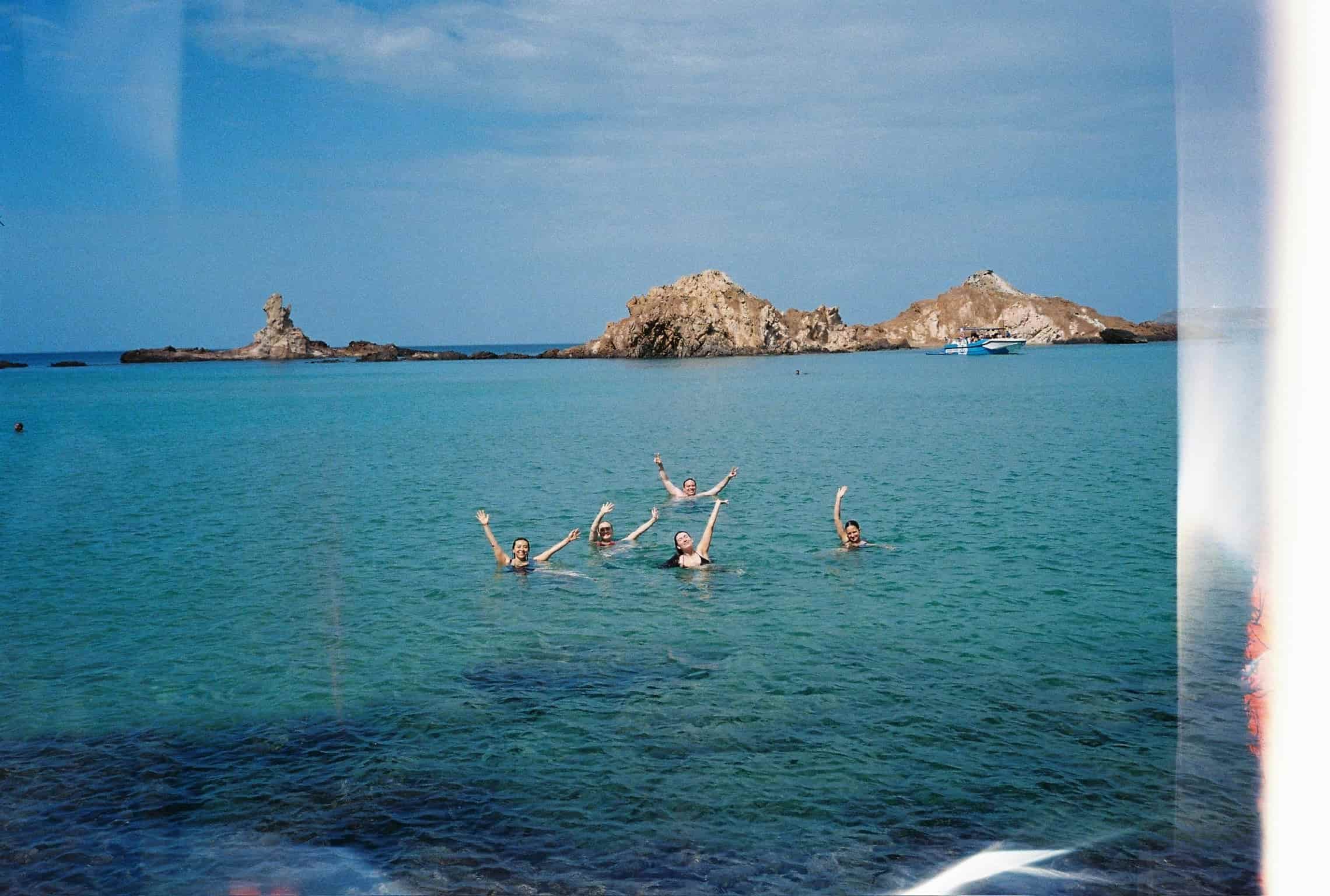 jivamukti-yoga-retreat-menorca-es-bec-daguila-13.jpg