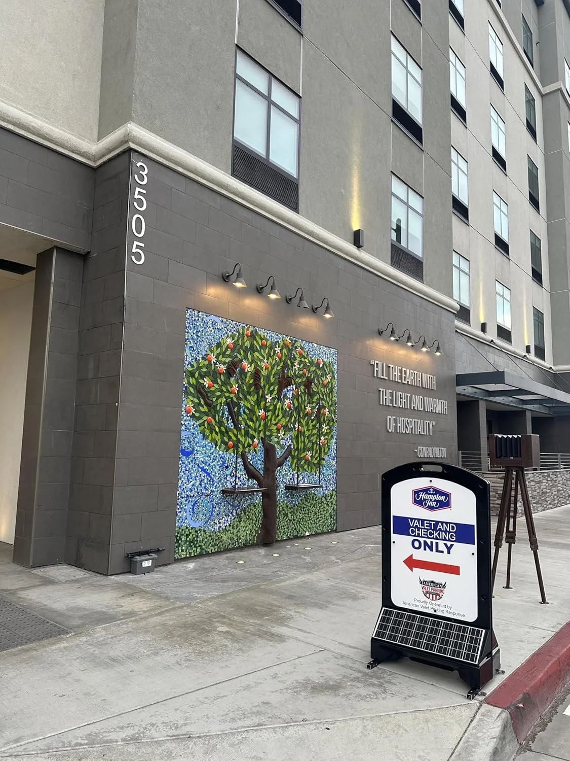 Hampton Inn.jpg