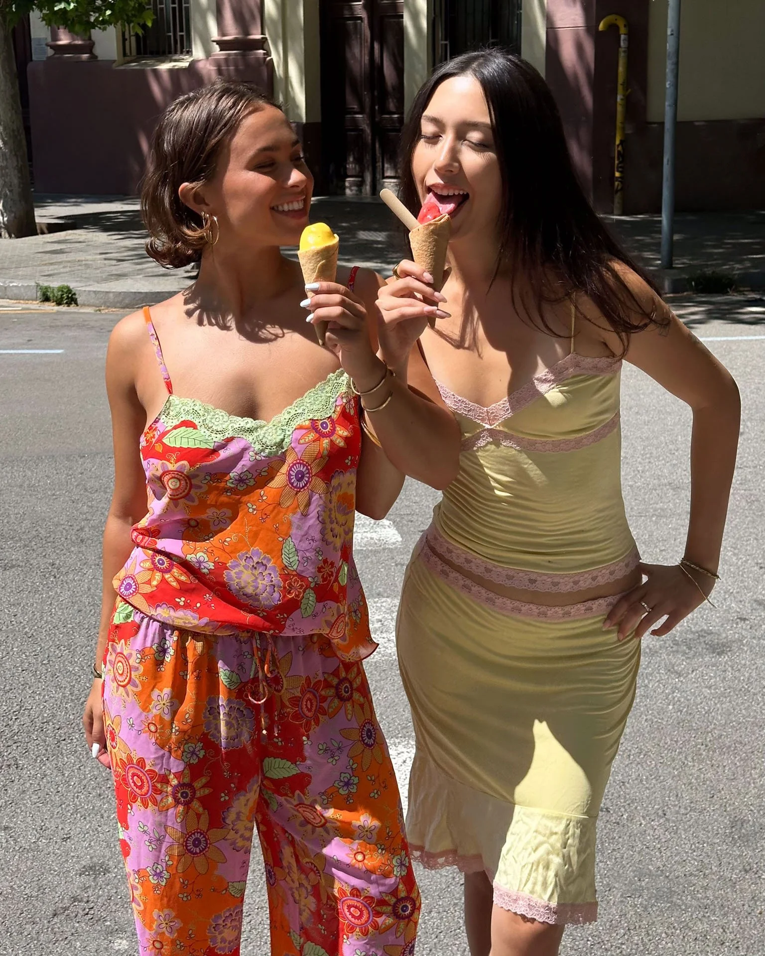 nibi-street-style-handmade-floral-yellow-lace-sets_©Heidi_Cavazos_255.jpg