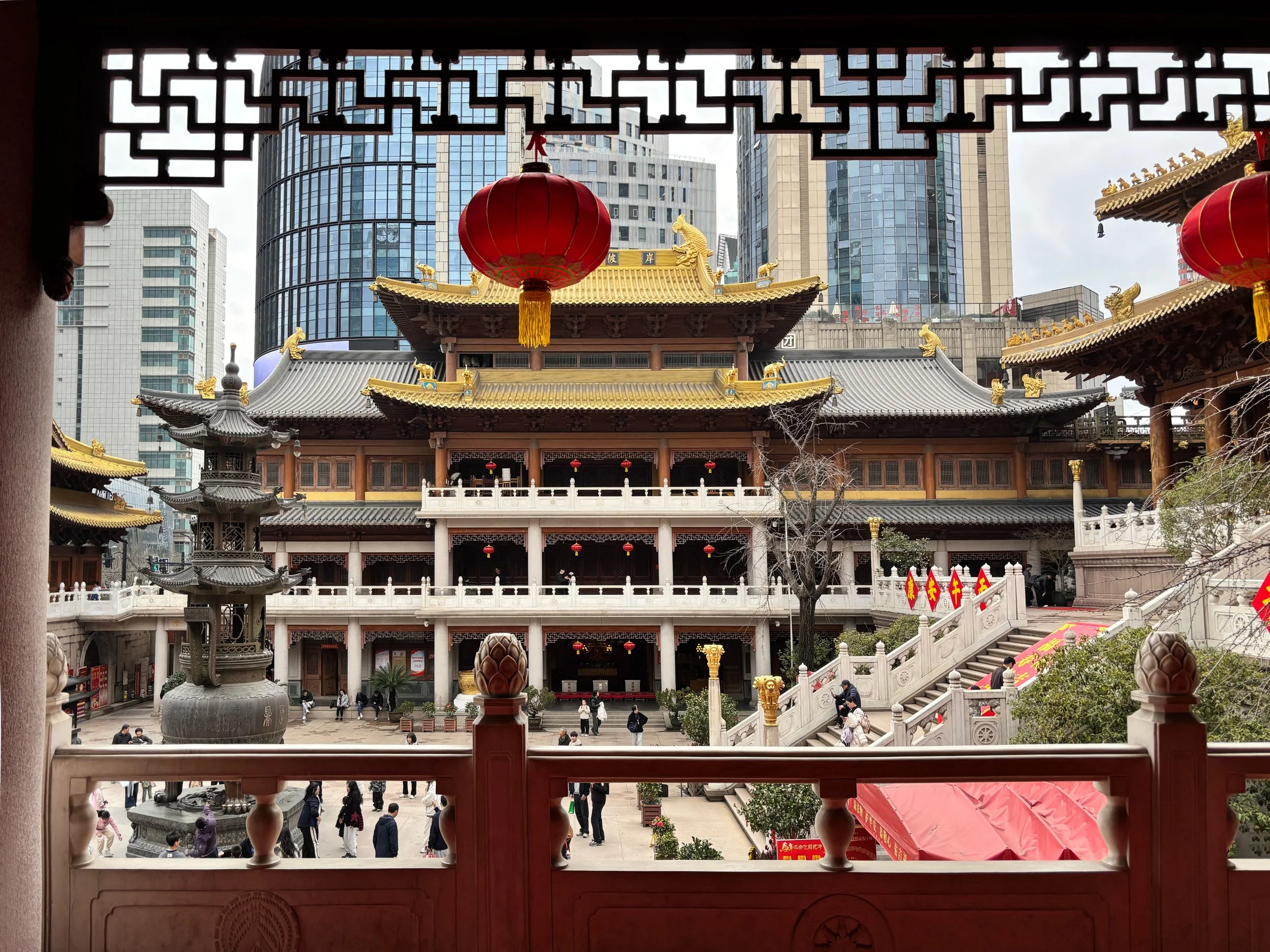 A Curated Guide to Shanghai: Food, Coffee, Shop and Sightseeing