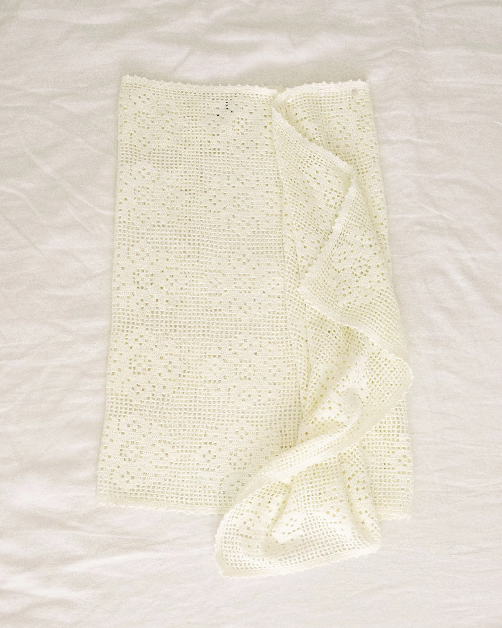 Aperture Crochet Midi Skirt/ Mini Dress - White