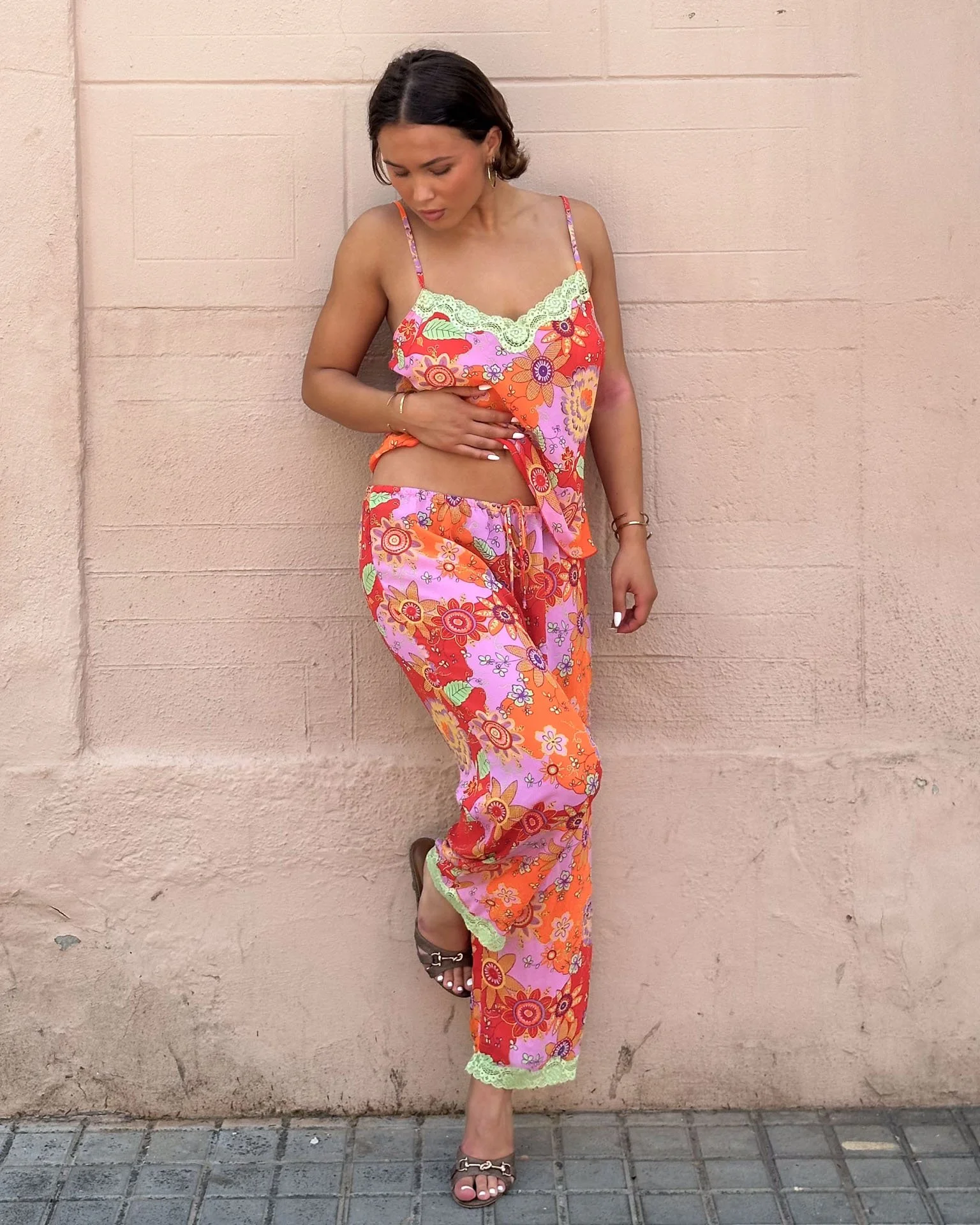 nibi-vibrant-floral-print-lace-trim-trousers-set_©Heidi_Cavazos_218.jpg