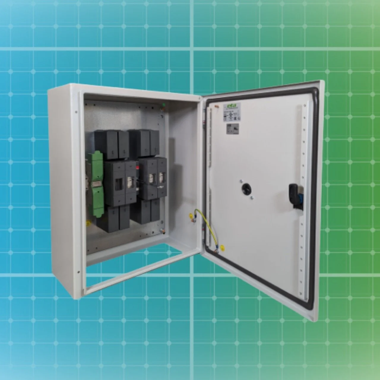 Swich fuse - slideshow - 2 Large.jpeg