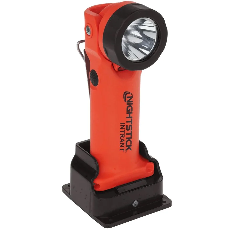 XPR5568 intrinsically safe flashlight