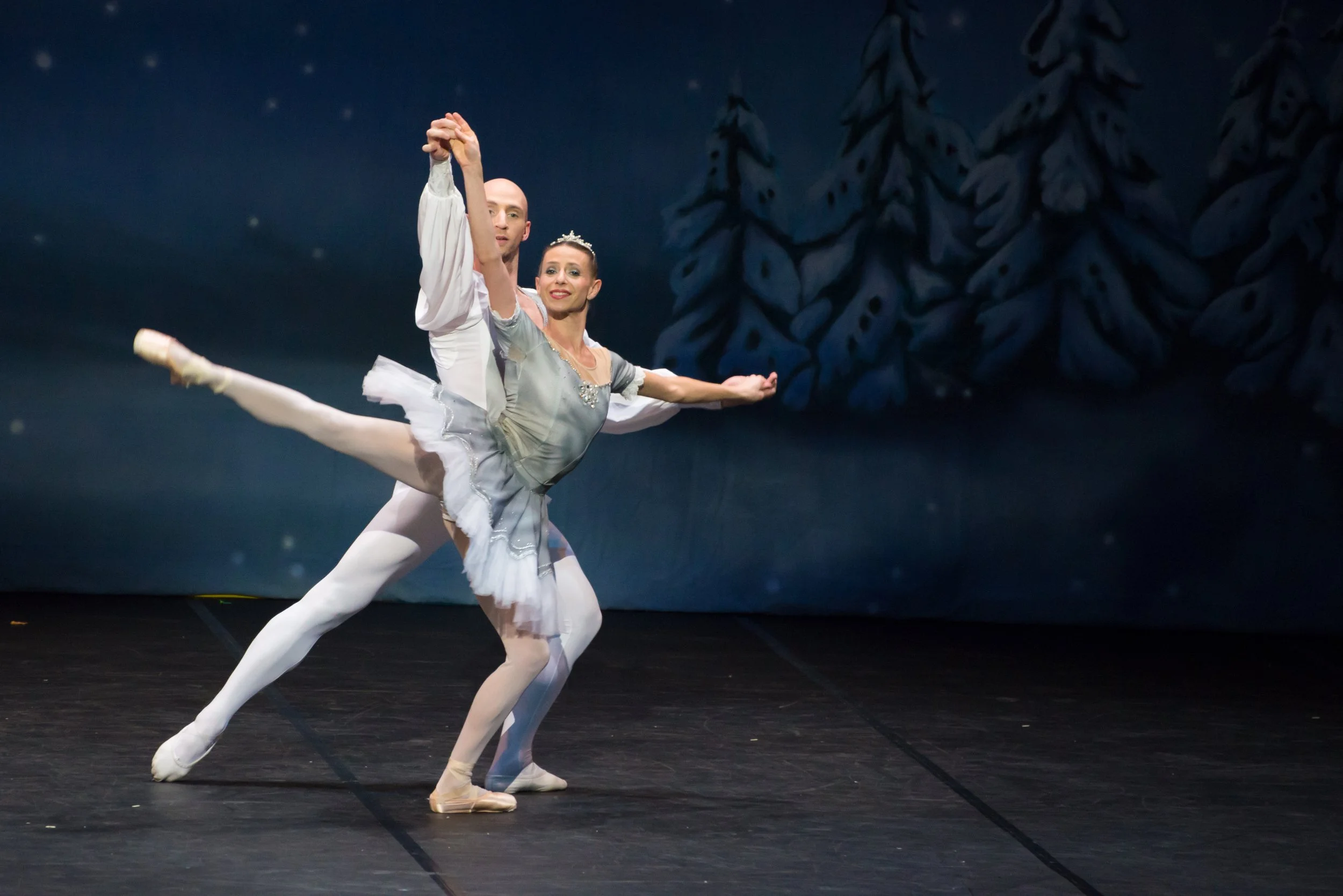MAYBE NOT SINCE NOT KB MEMBERS: Janie Richard and François Richard as Snow Queen and King (2017)