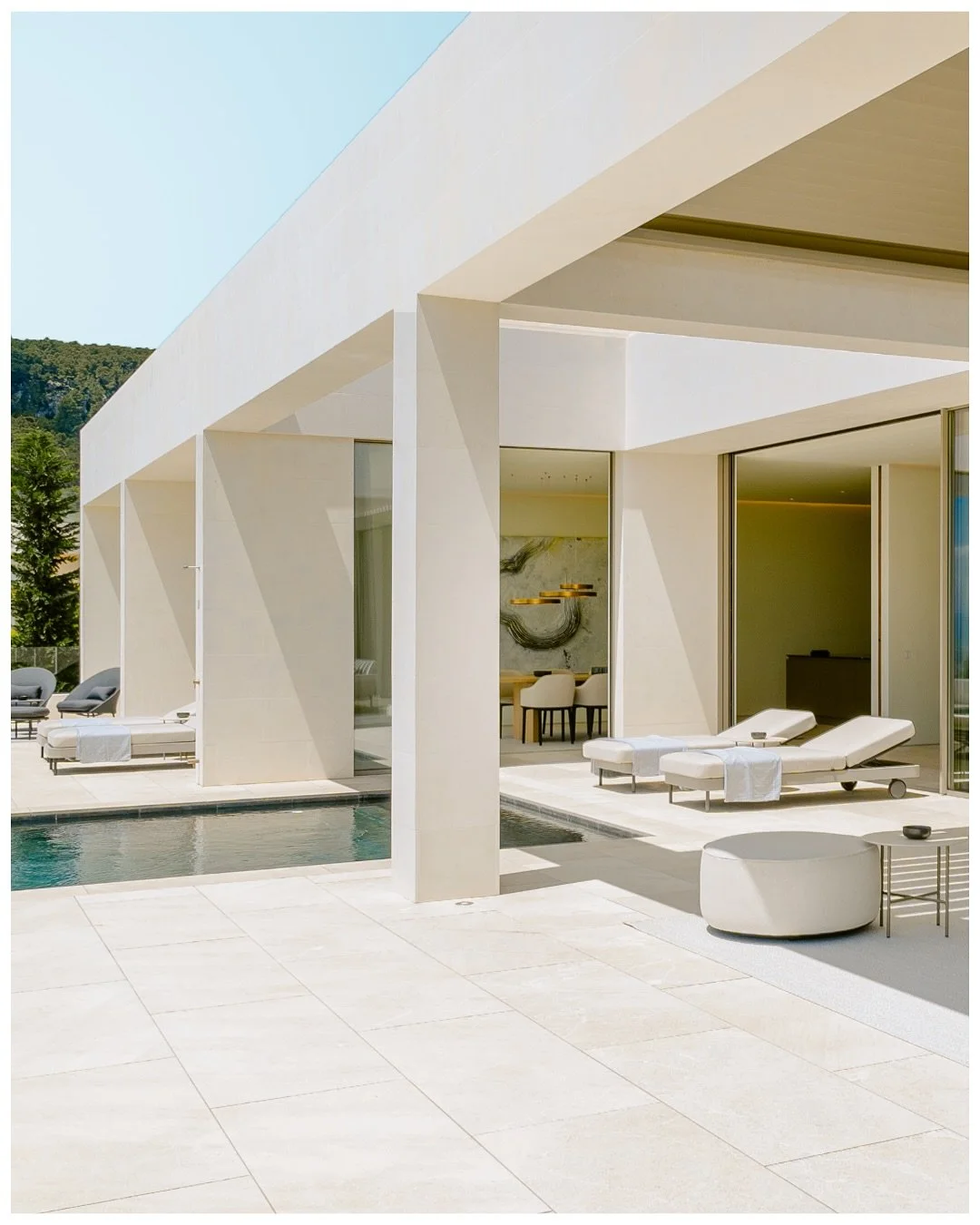 Biniatro House
@negrestudio 
#InteriorDesign #InteriorsOfInstagram #InteriorInspiration #InteriorGoals #ModernInteriors #LuxuryInteriors #InteriorStyling #DesignInspiration #InteriorAndArchitecture #ContemporaryDesign #Architecture #ArchitecturalDes