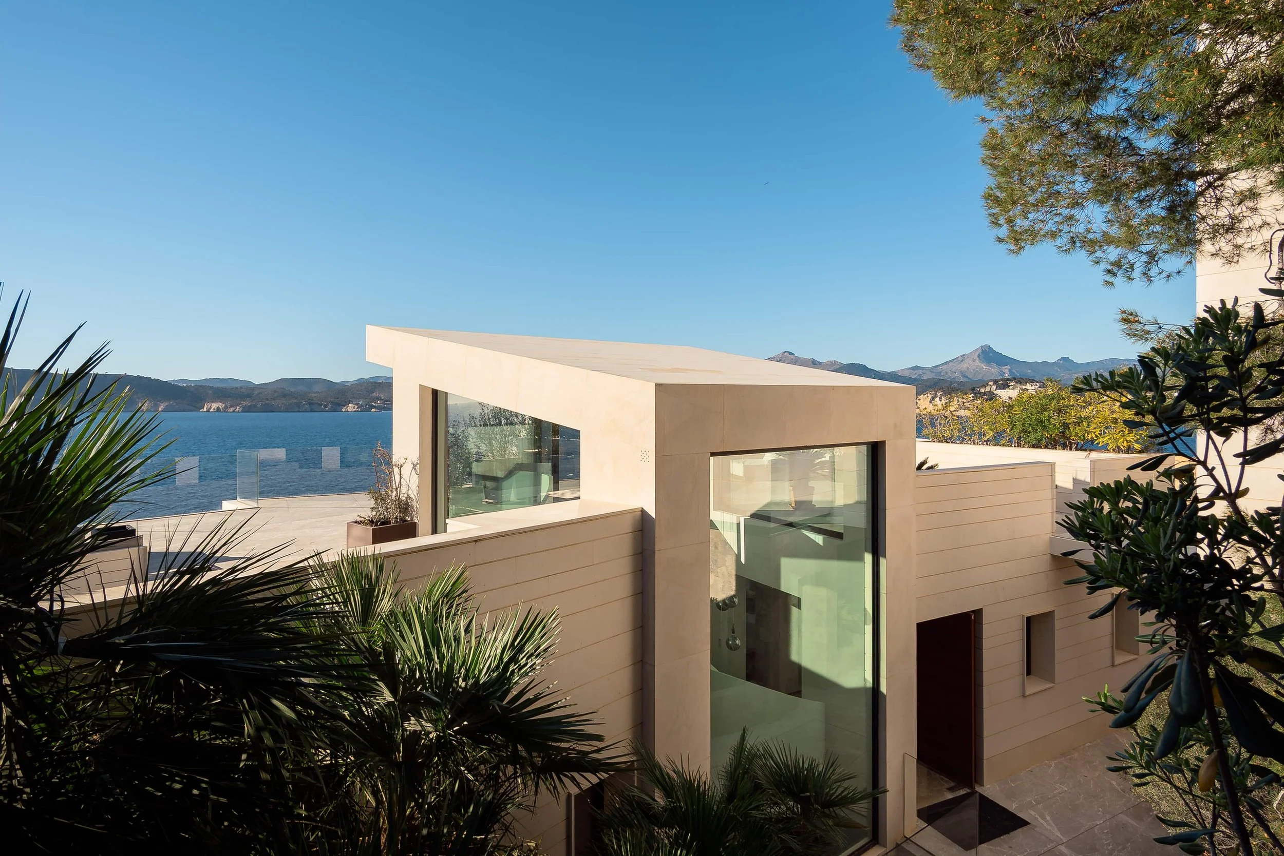 Cliffside Luxury Villa Mallorca