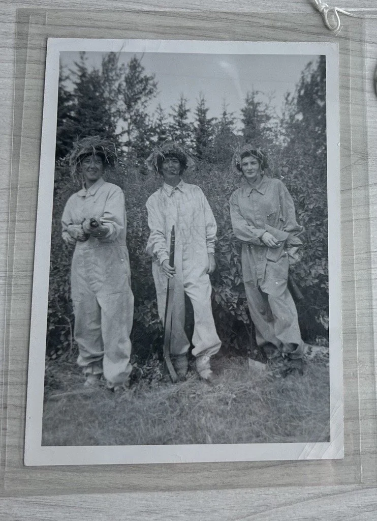 Unidentified OT military trainees