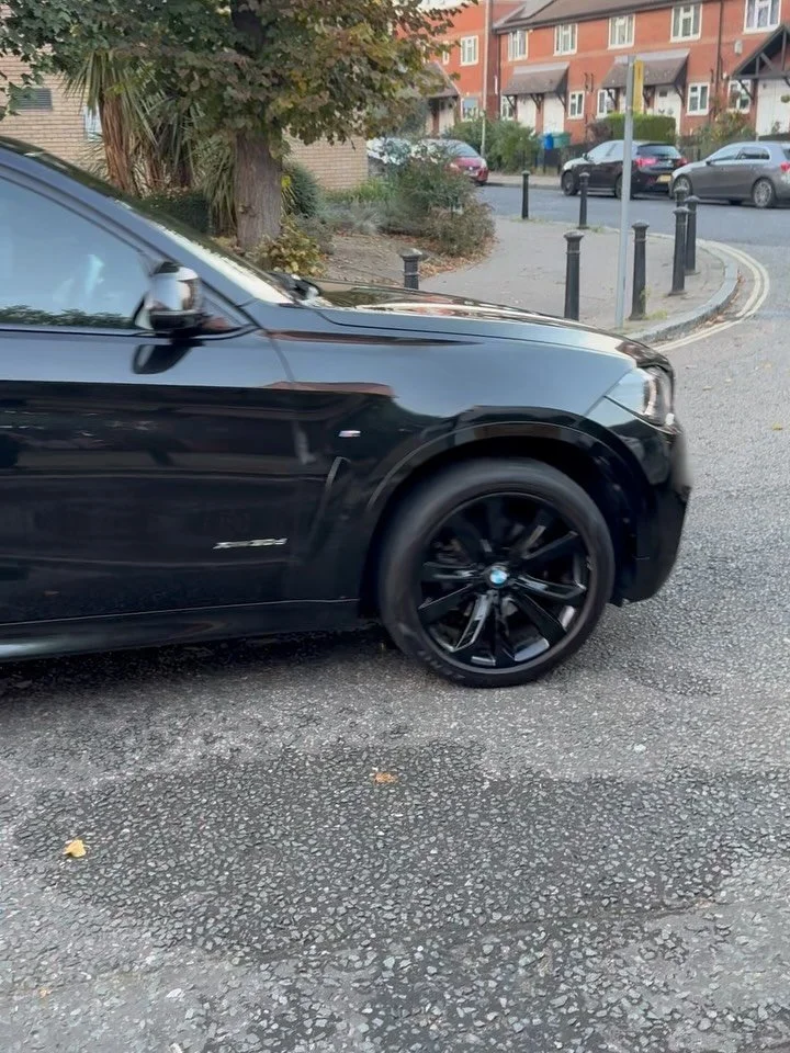 BMW X6 in for the full works 👌💎 Full Wave N Bubble! Leaving it looking and feeling brand new🫧

#ShinyCar
#CarGoals
#BeforeAndAfter
#CarsofInstagram
#Supercar
#ClassicCar
#CeramicCoating
#PaintCorrection
#ExteriorDetailing
#InteriorDetailing
#Mobil