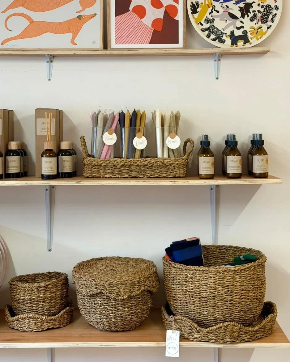 Simple practical storage for every room in the house.

Our woven seagrass baskets have arrived in a selection of shapes and sizes. Whether you need a low tray for desk organisation, a deep basket for throws or a holder for your plants, these bring wa