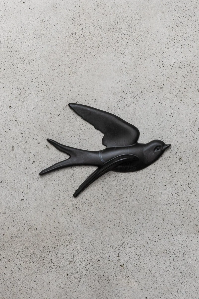 LUCKY SWALLOW - ULVA BLACK