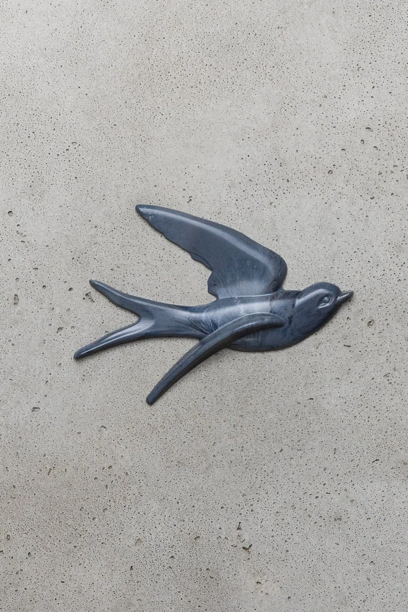LUCKY SWALLOW - GULL