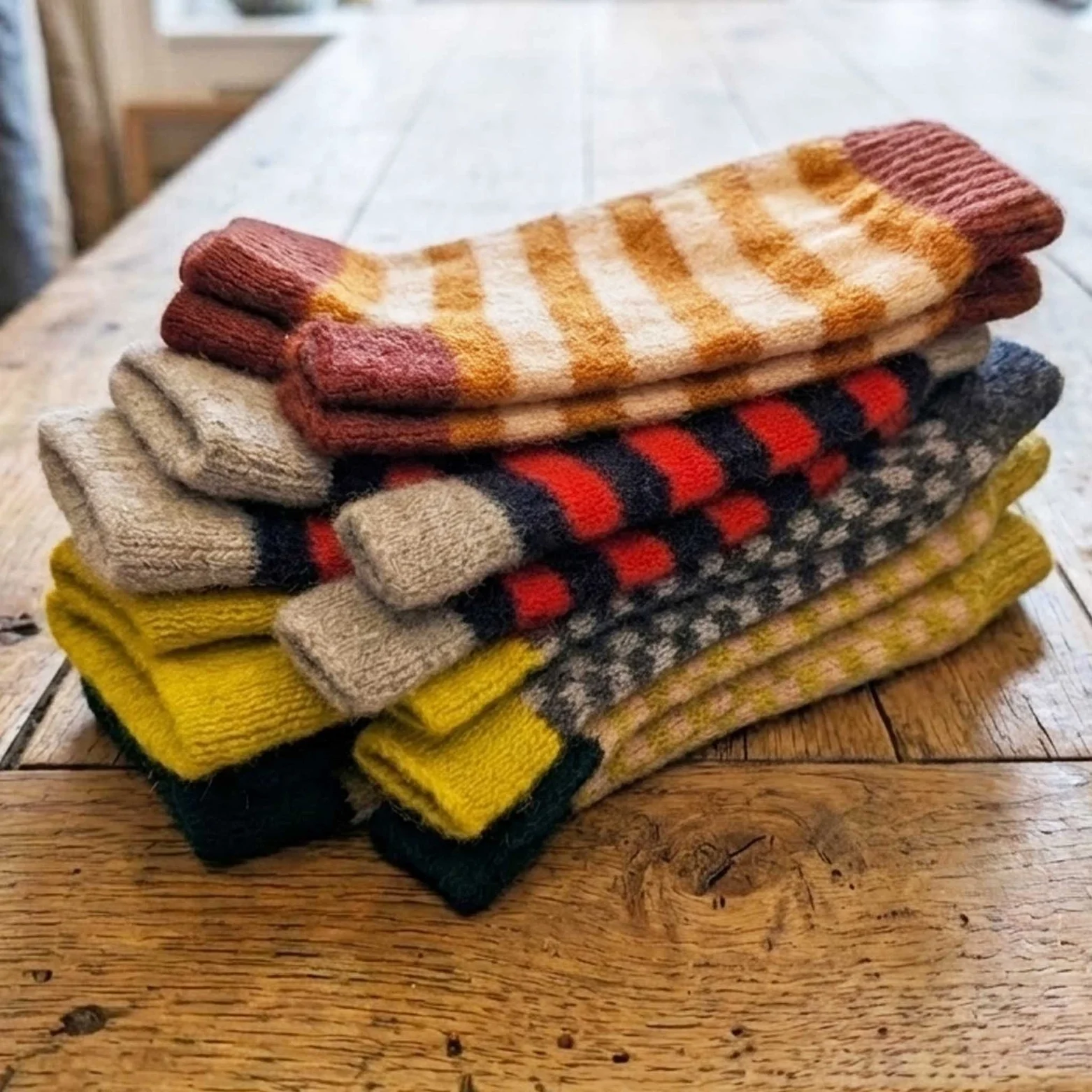 LAMBSWOOL WRIST WARMERS