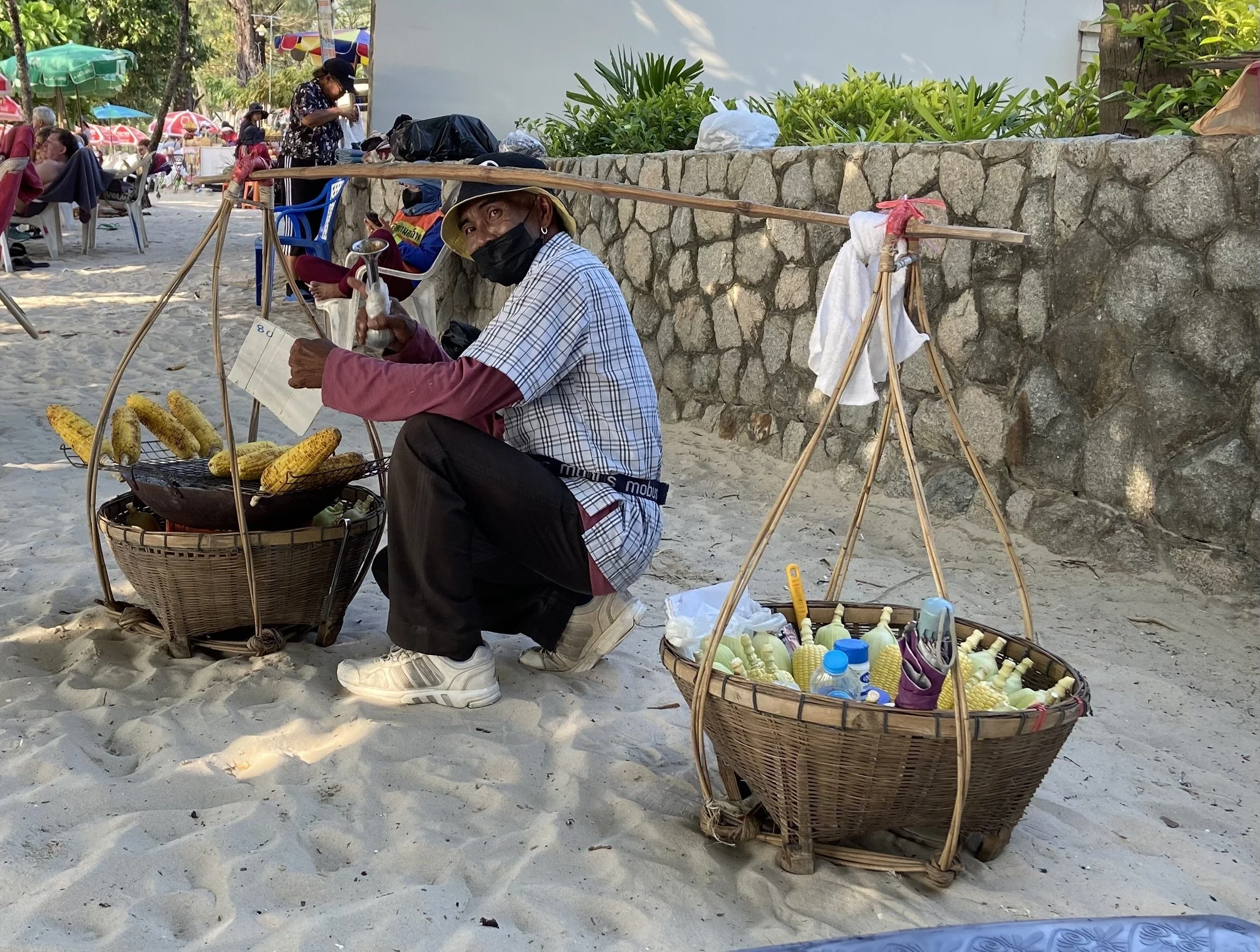 📍 Patong Beach: Druk &amp; minder kindvriendelijk: