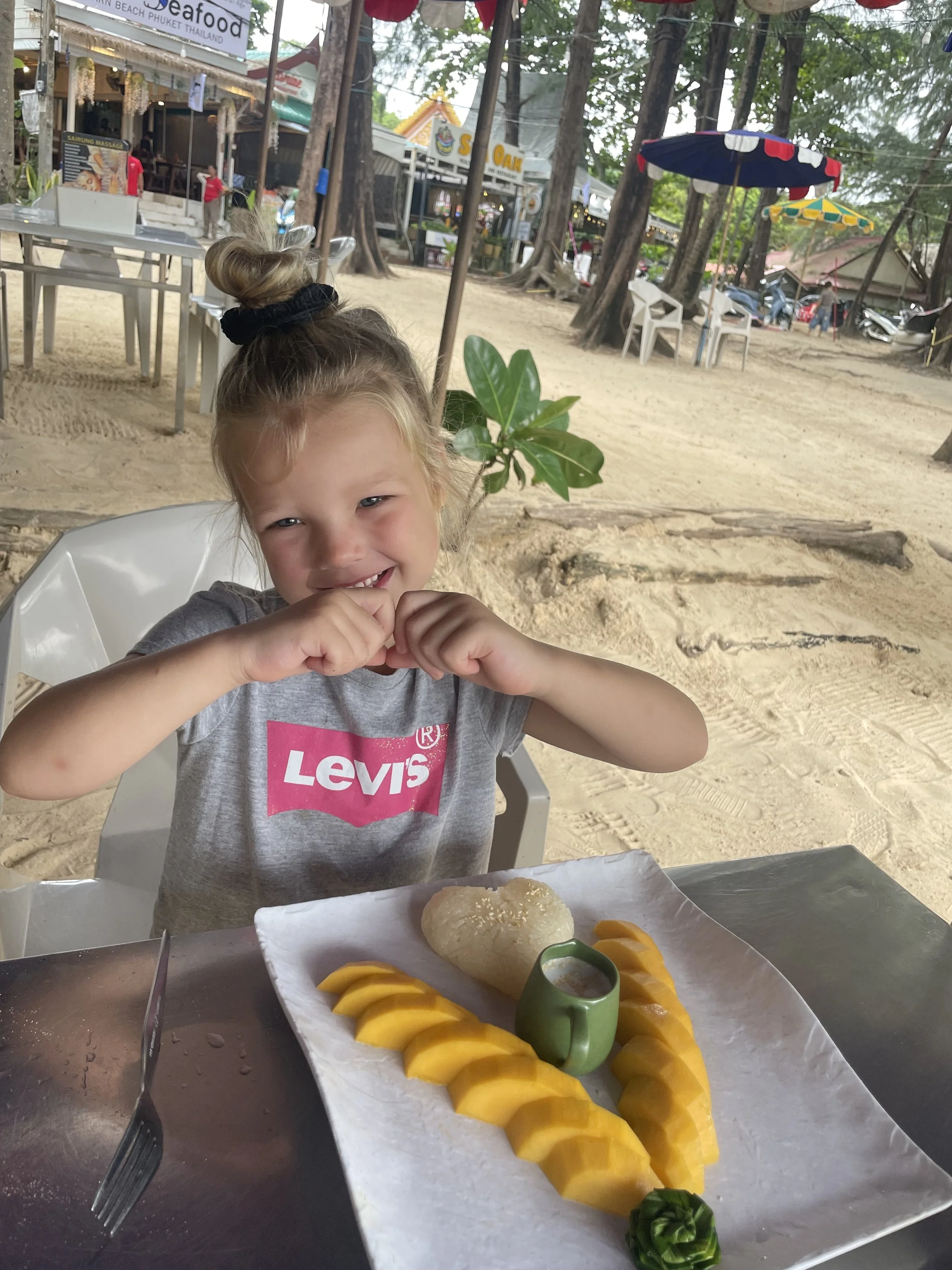 Nai Harn Beach Phuket - waarom wij steeds terugkomen