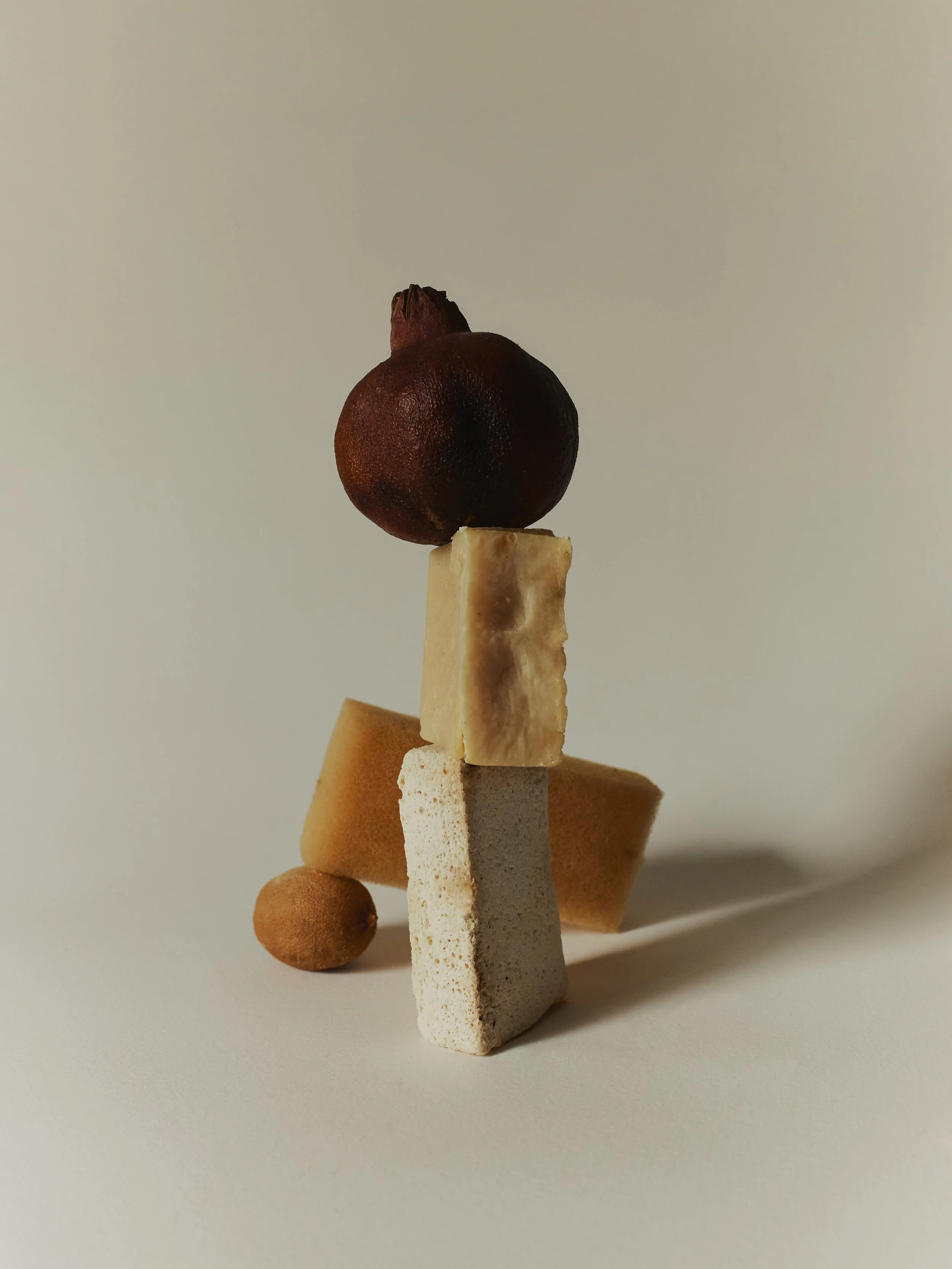 Naturseife und Badekugel