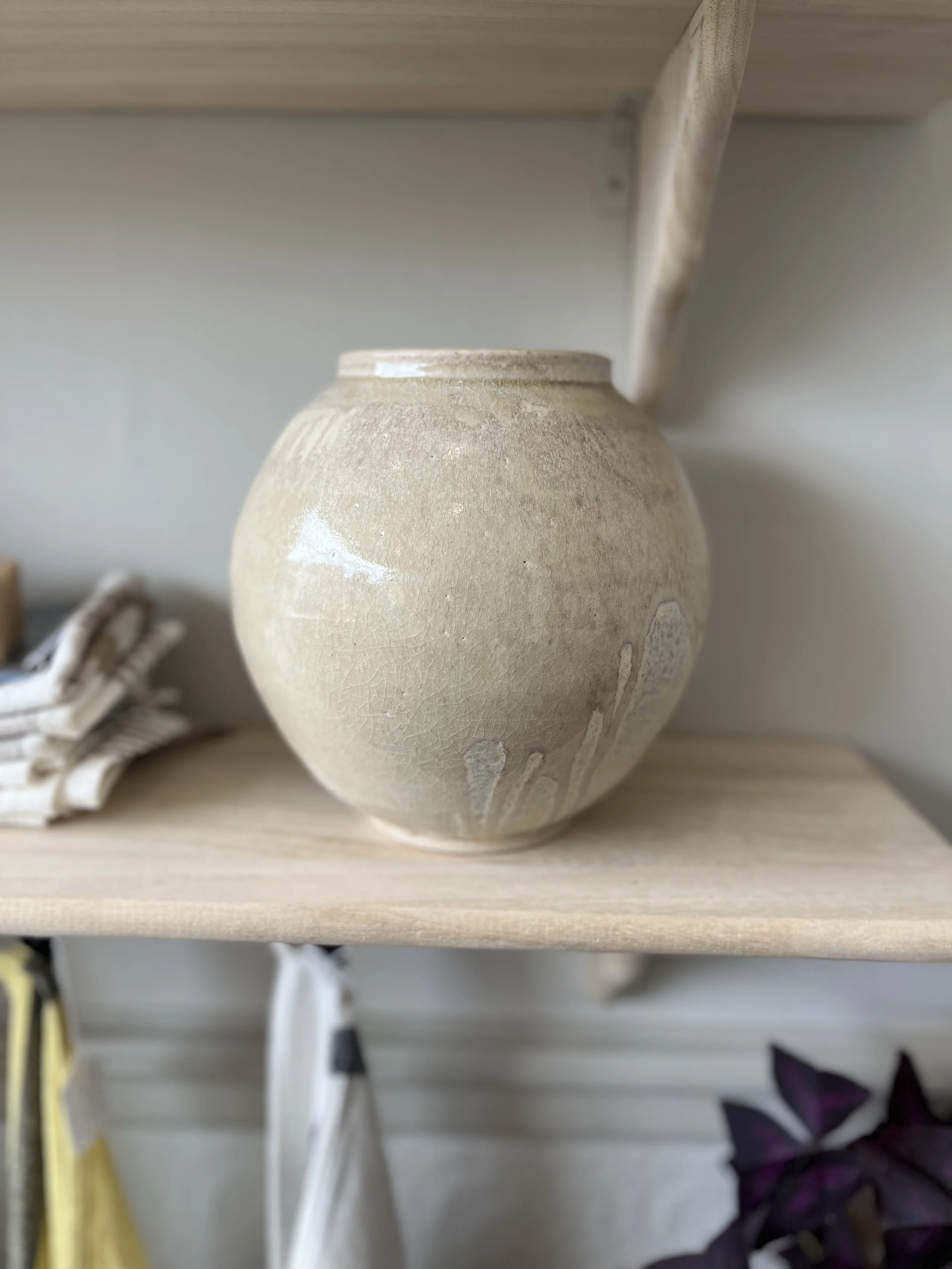 cream moonjar.jpg