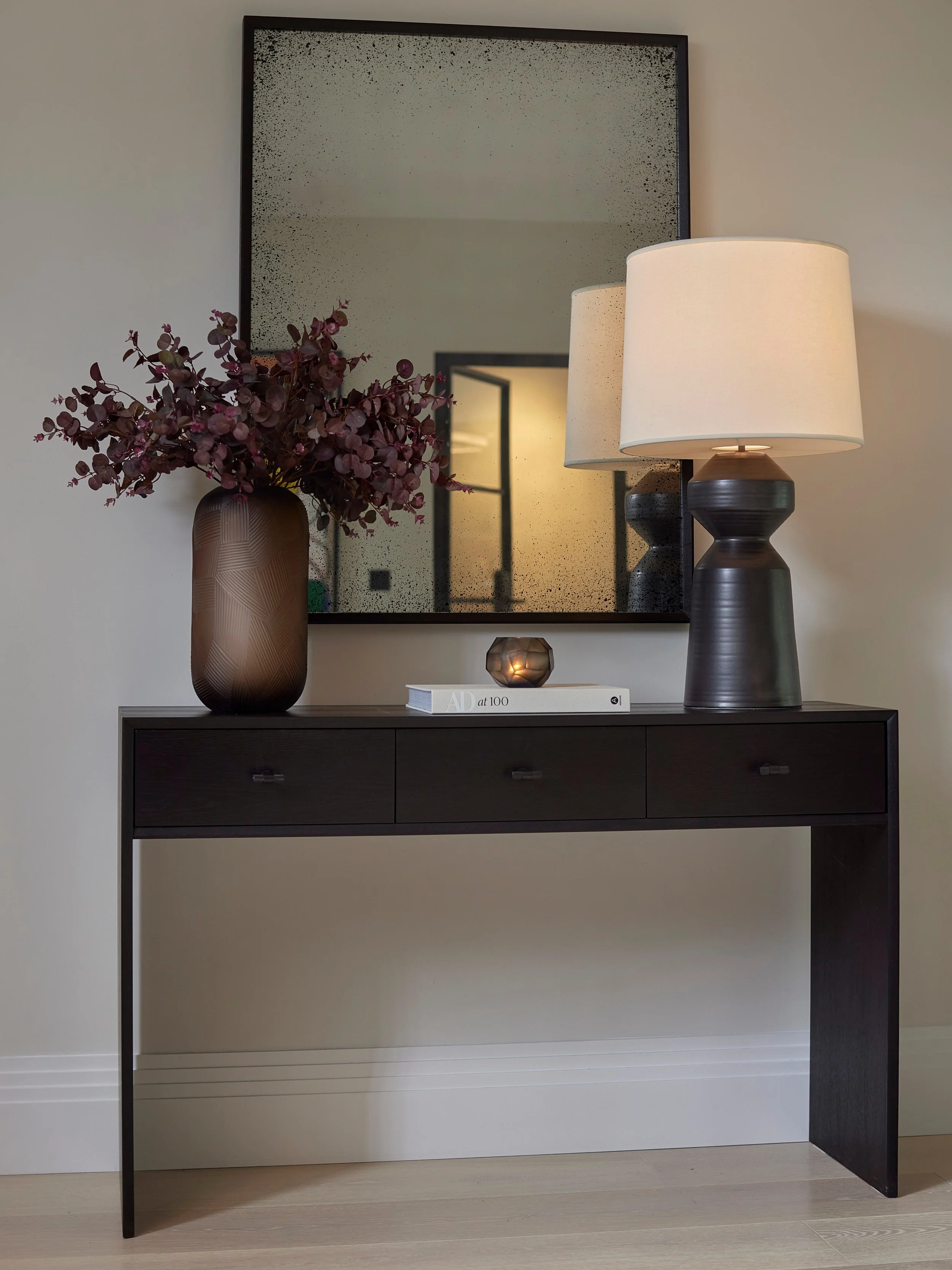 A home designed to feel effortlessly considered. 

Layered textures and details come together to create a home that feels both timeless and personal.
