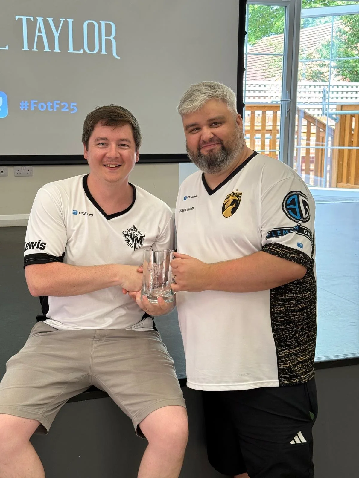 WhatsApp Image 2025-12-05 at 22.01.22_05e1a741.jpg