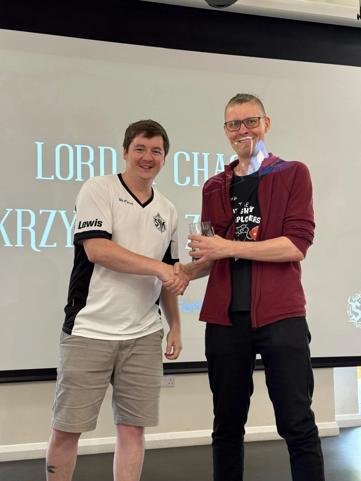 WhatsApp Image 2025-12-05 at 22.01.22_104e3974.jpg