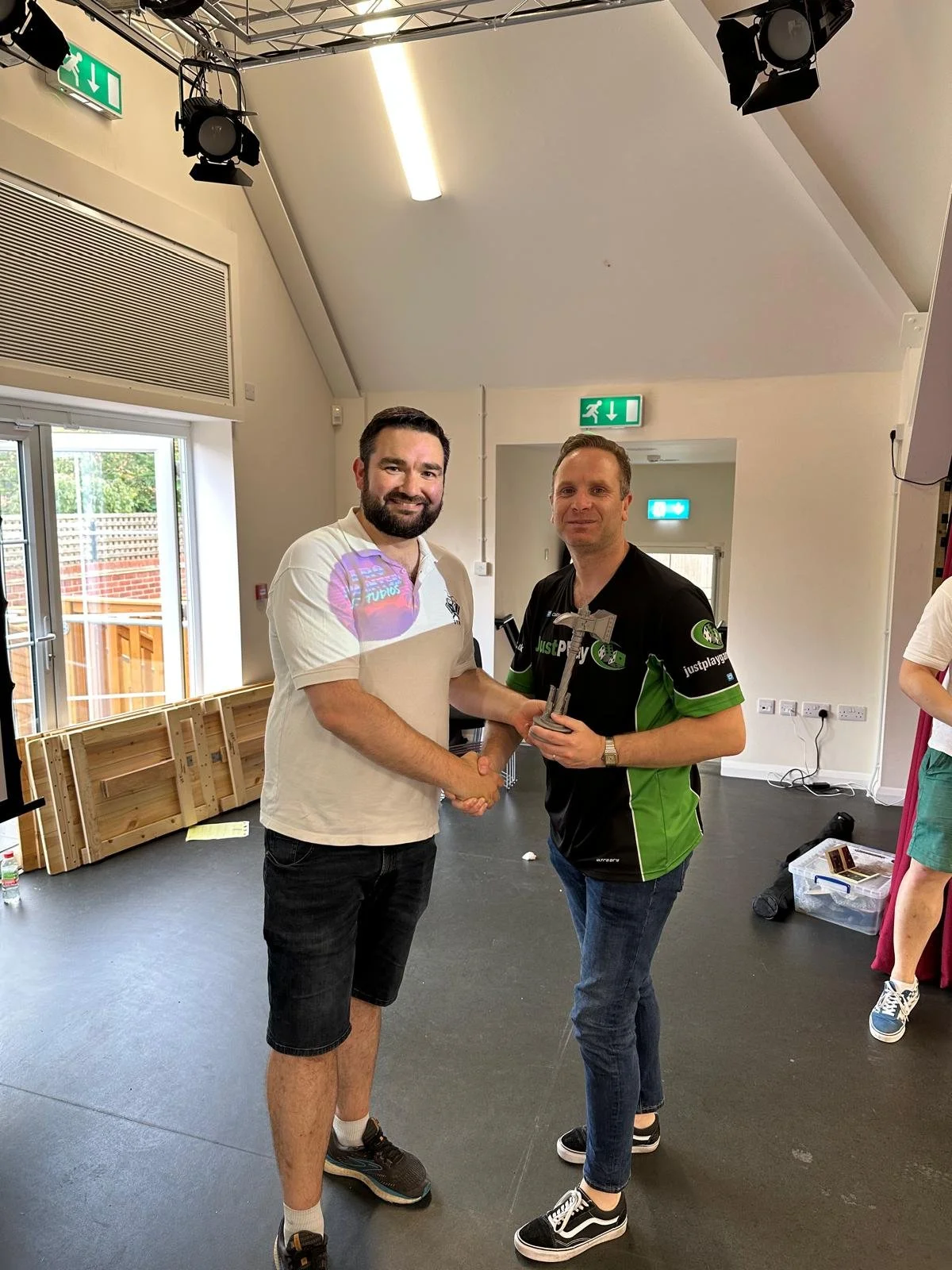 WhatsApp Image 2025-12-05 at 21.59.18_212fef56.jpg