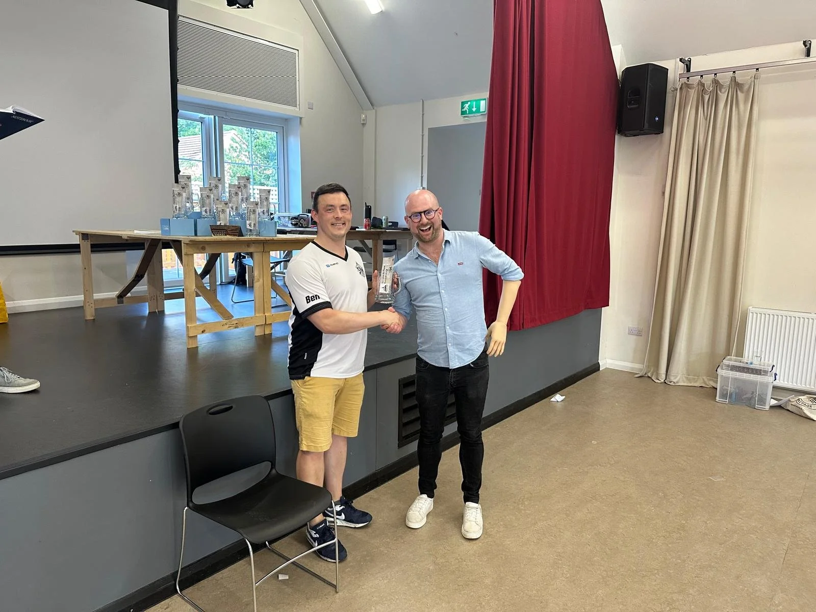 WhatsApp Image 2025-12-05 at 22.00.33_3de6749e.jpg