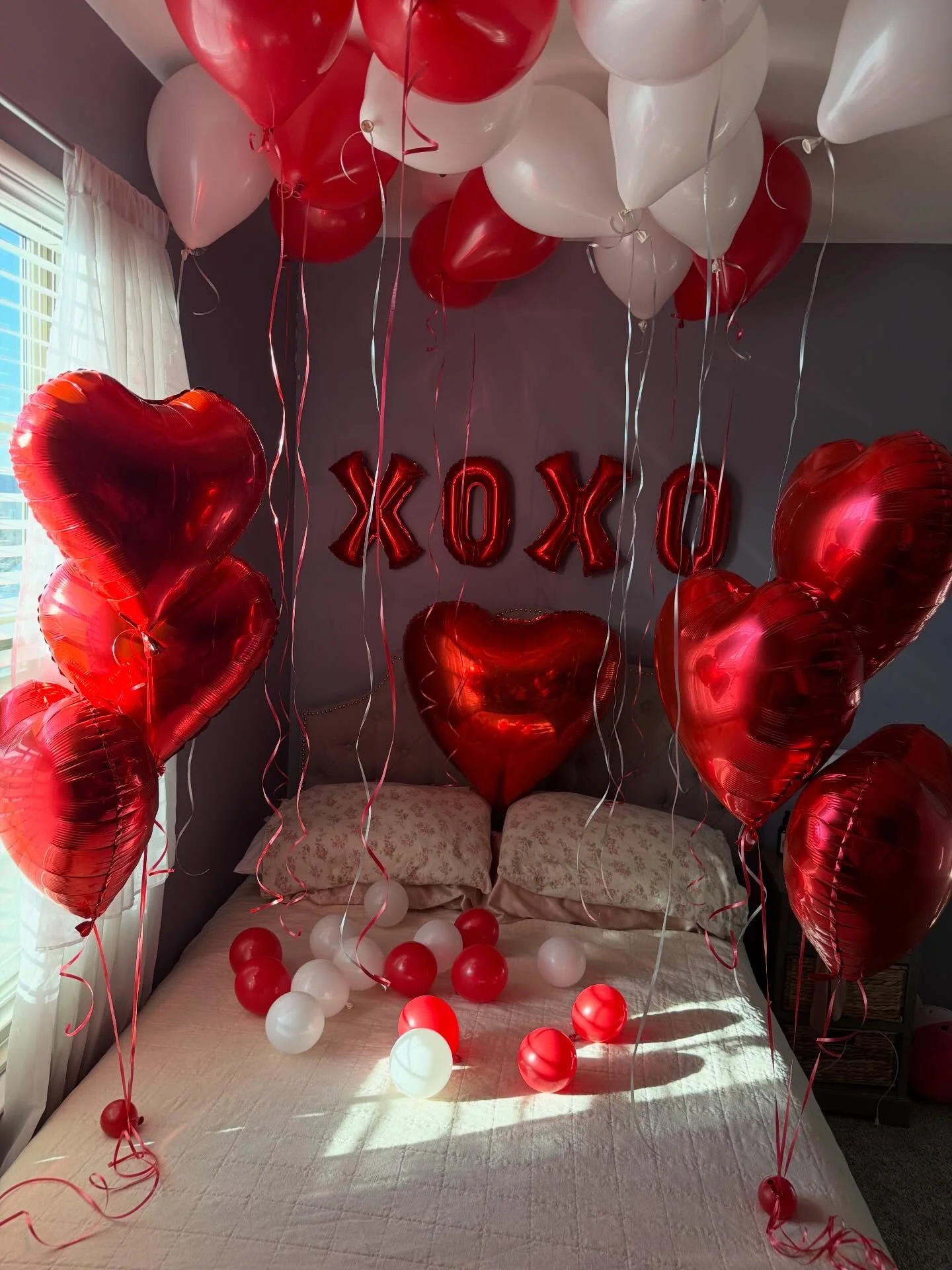 Dreamy setups that steal the show. Ideal for engagements, bachelorette parties, birthdays, and any special moment. Call us to book your Dreamscape Installation today.
#dreamscape #balloondecor #dreamyceiling #heliumballoon #ceilingballoons