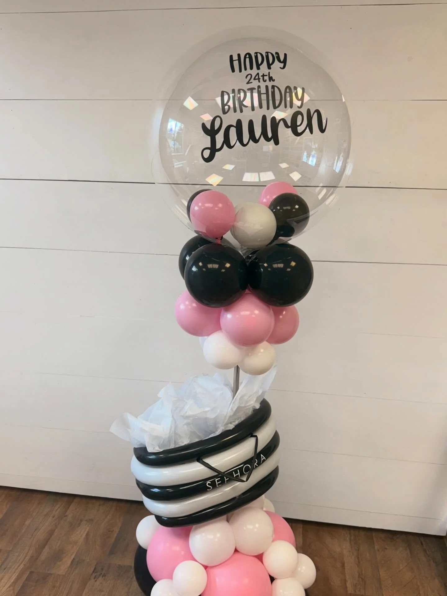 Happy Birthday to all my makeup girlies.