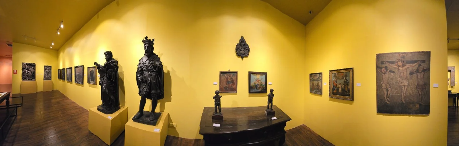 Collection displayed at the Centro de Turismo Intramuros