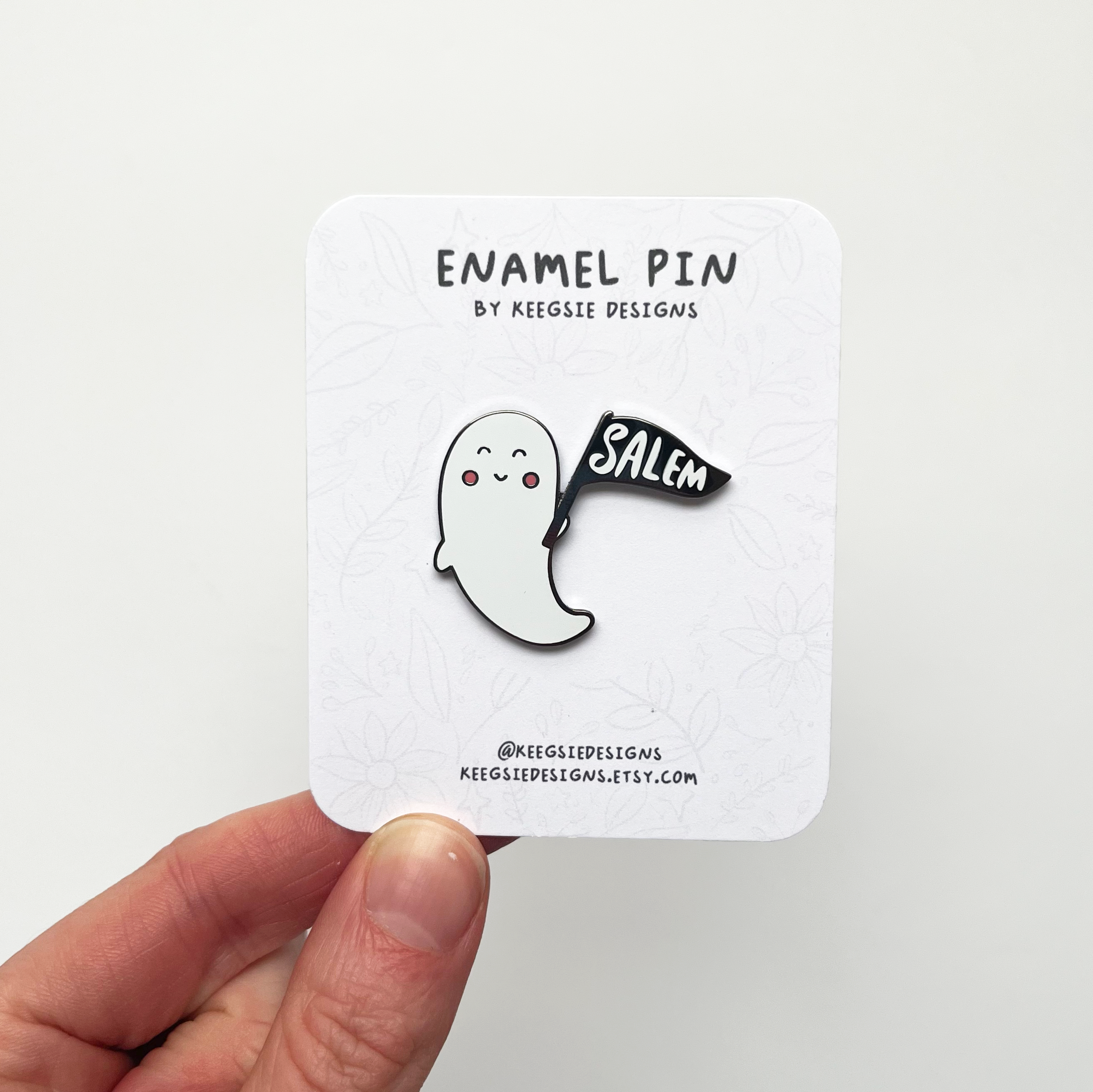 small salem ghost pin