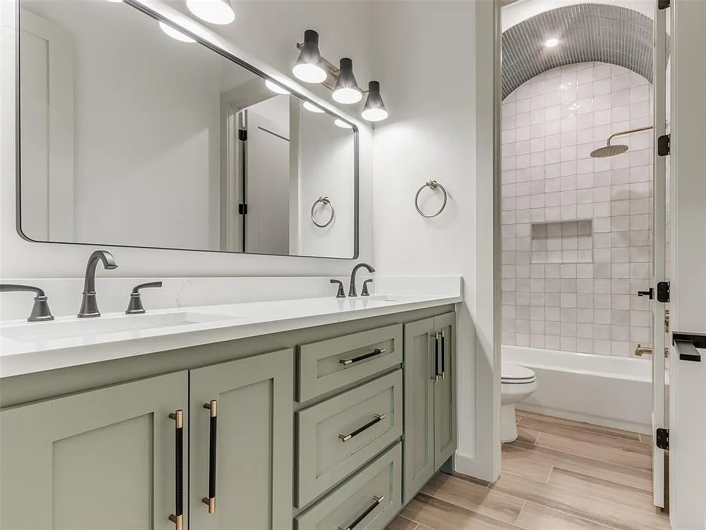 Home Remodel Edmond OK.png