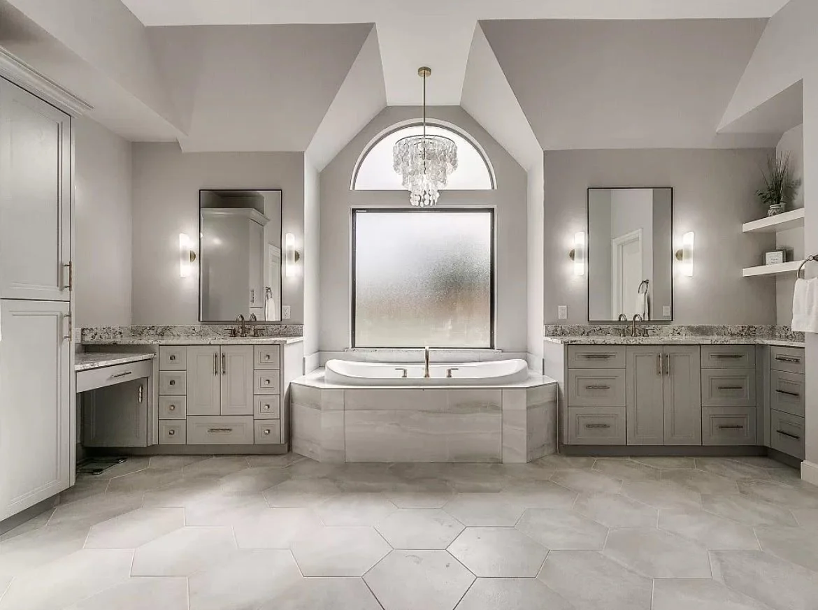 Cabinet Painter OKC.JPG