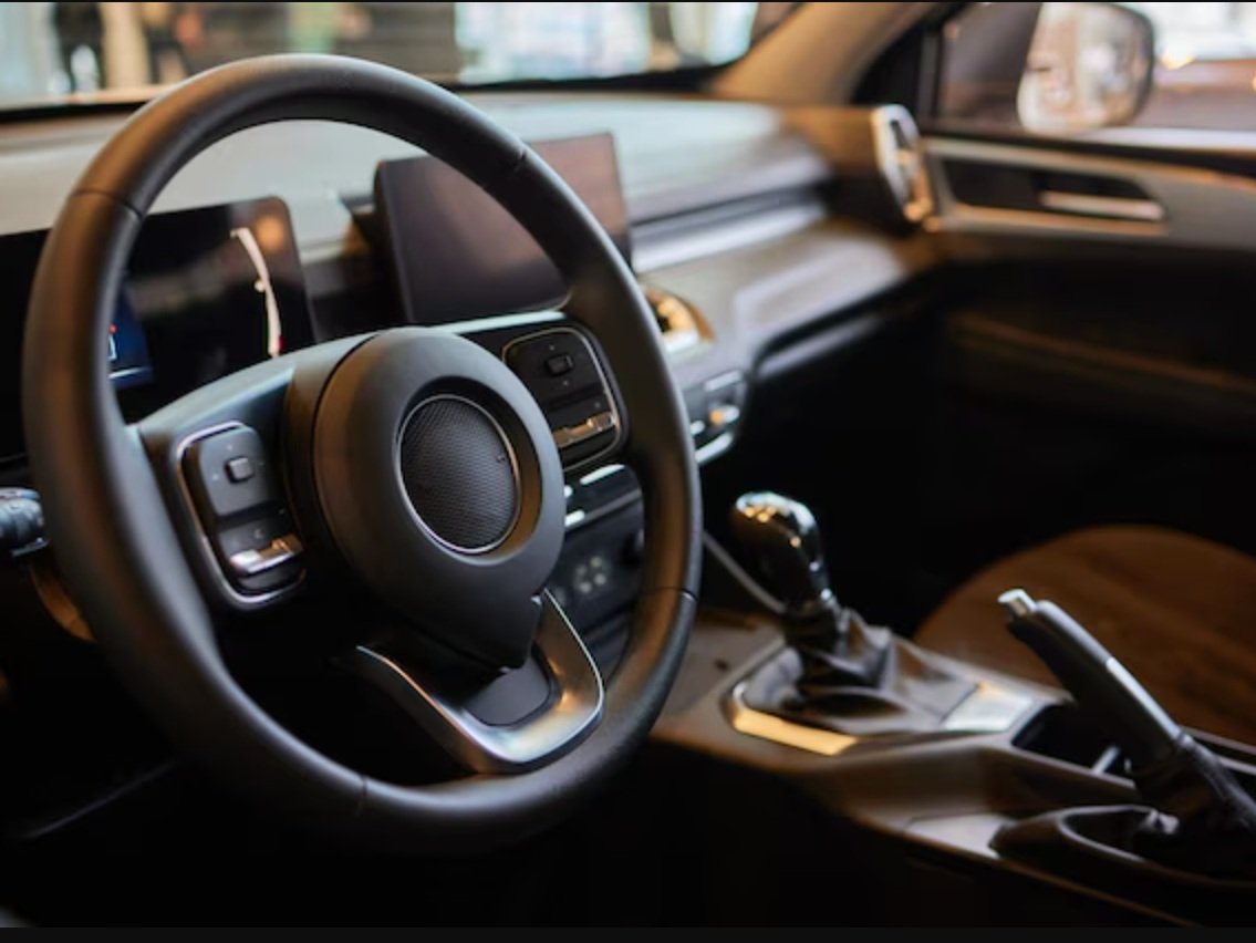 Steering Wheel & Instrument Panel