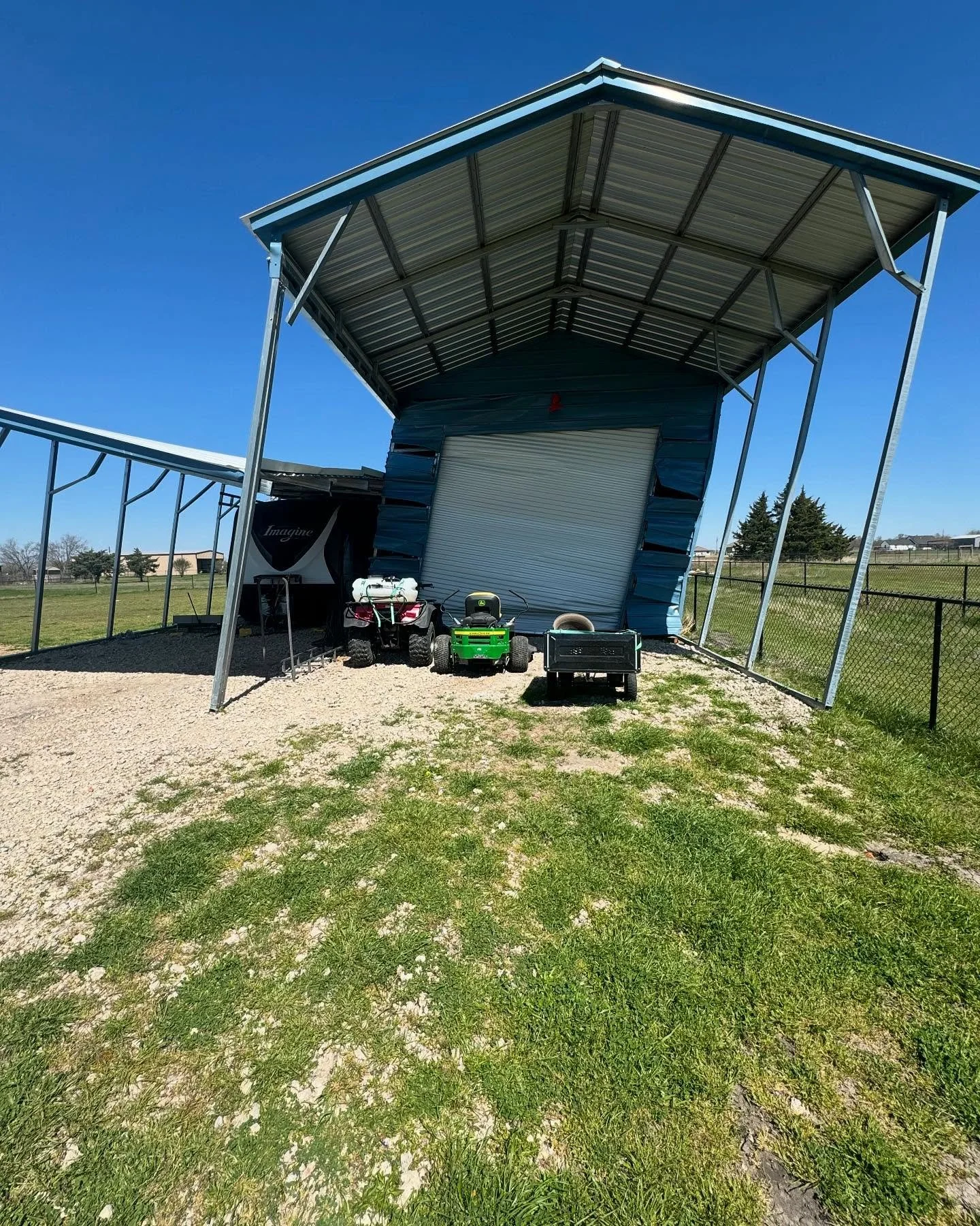 We just finished up this metal building in Caddo Mills last week. We did full demo down to slab and started fresh. Check out the progress photos! We are definitely looking to do more of these so if you&rsquo;re in the market let us know!