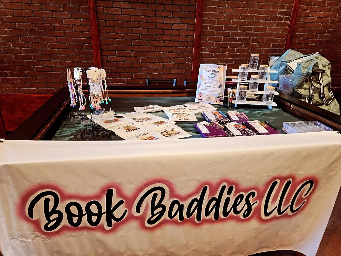 Come hang out with our West Coast Kortney at Silver Key Lounge 1837 W Guadalupe Rd Suite 105, Mesa, AZ 85202