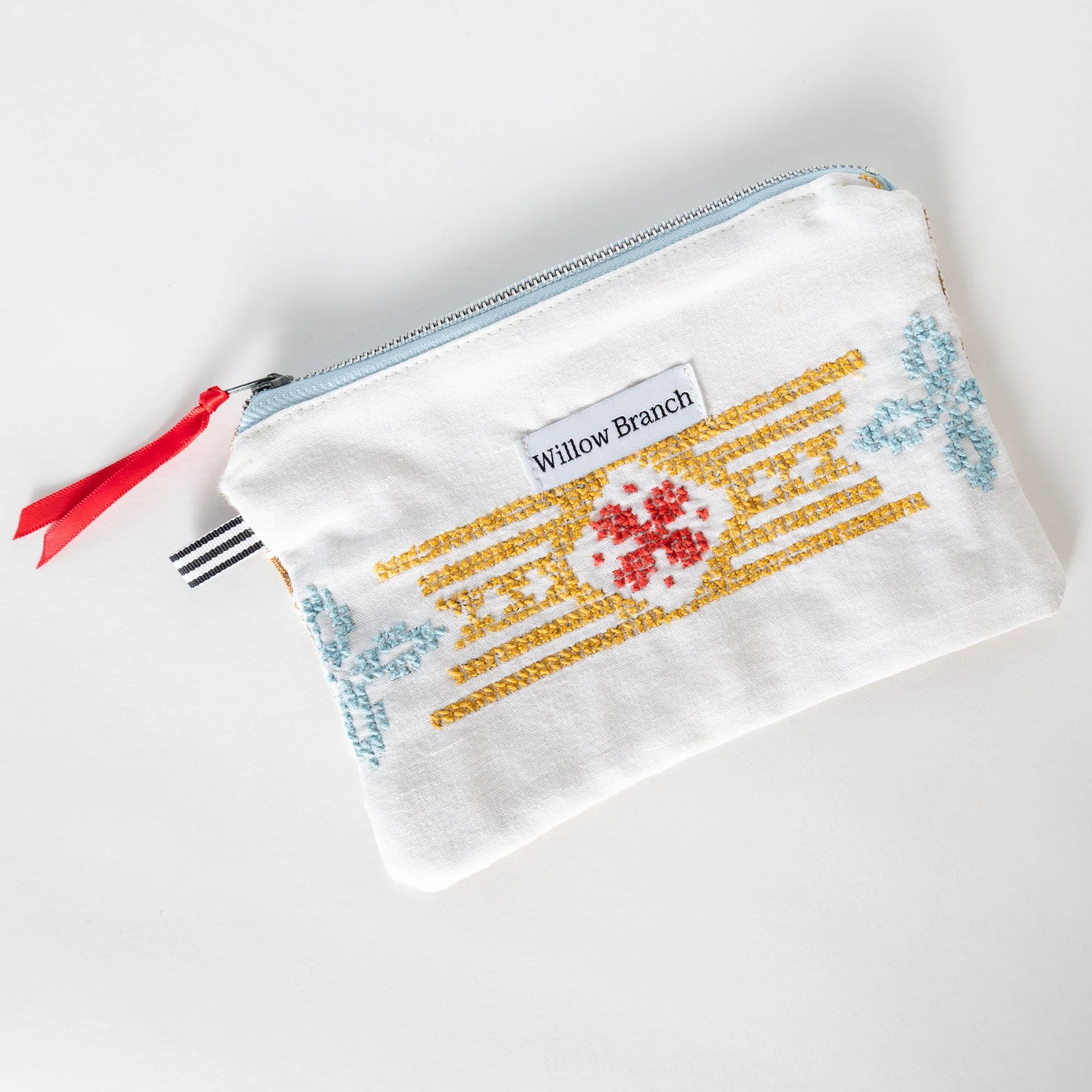 Cream with Three Pink Rose Embroidery Flat Pouch With Green Zipper (Copy)