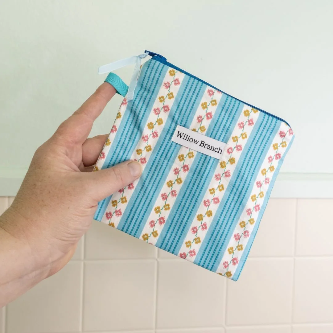 Vintage Blue stripe Flat Pouch