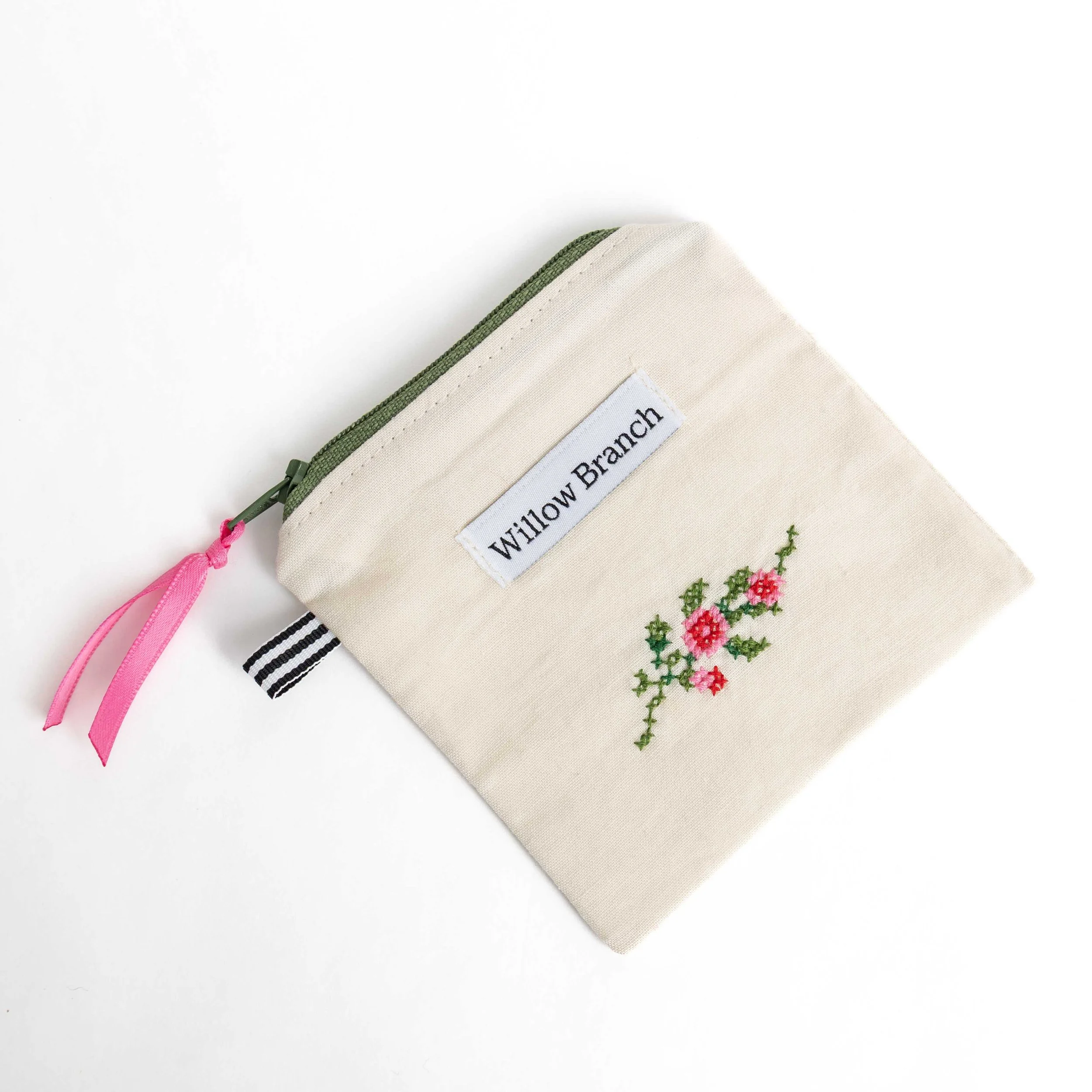 Embroidered 3 Flowers Flat Pouch with Green Zipper small square